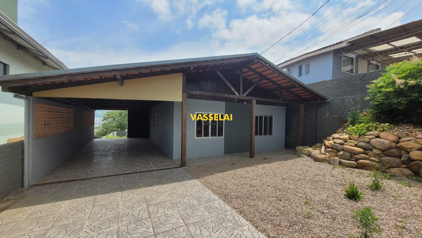 Casa à venda no Eugênio Schneider: 