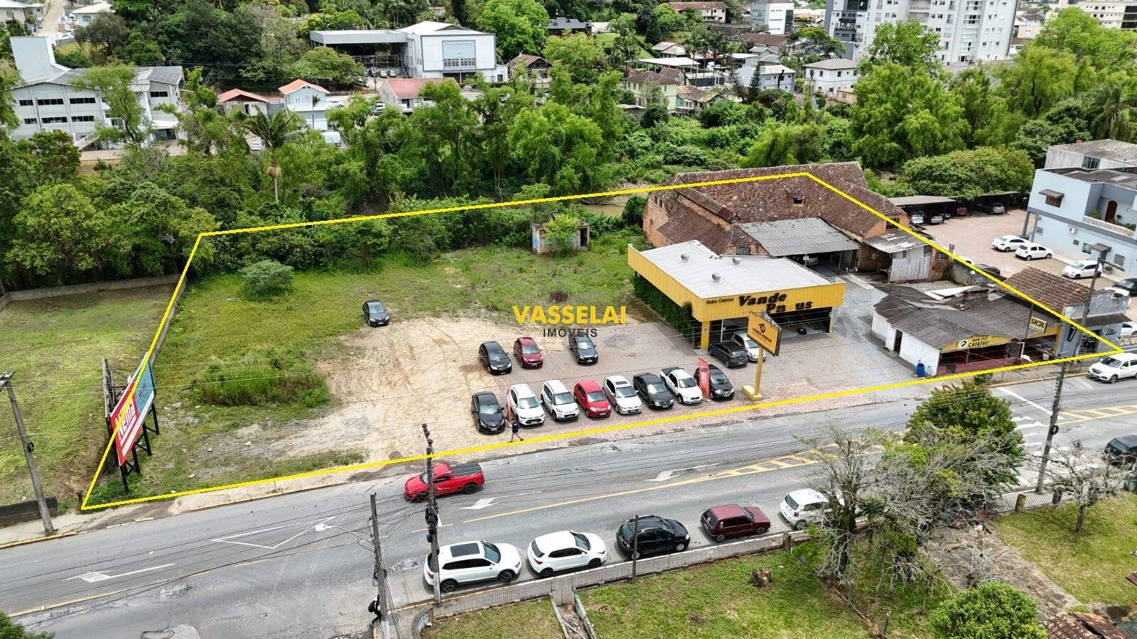 Terreno à venda no Centro: 