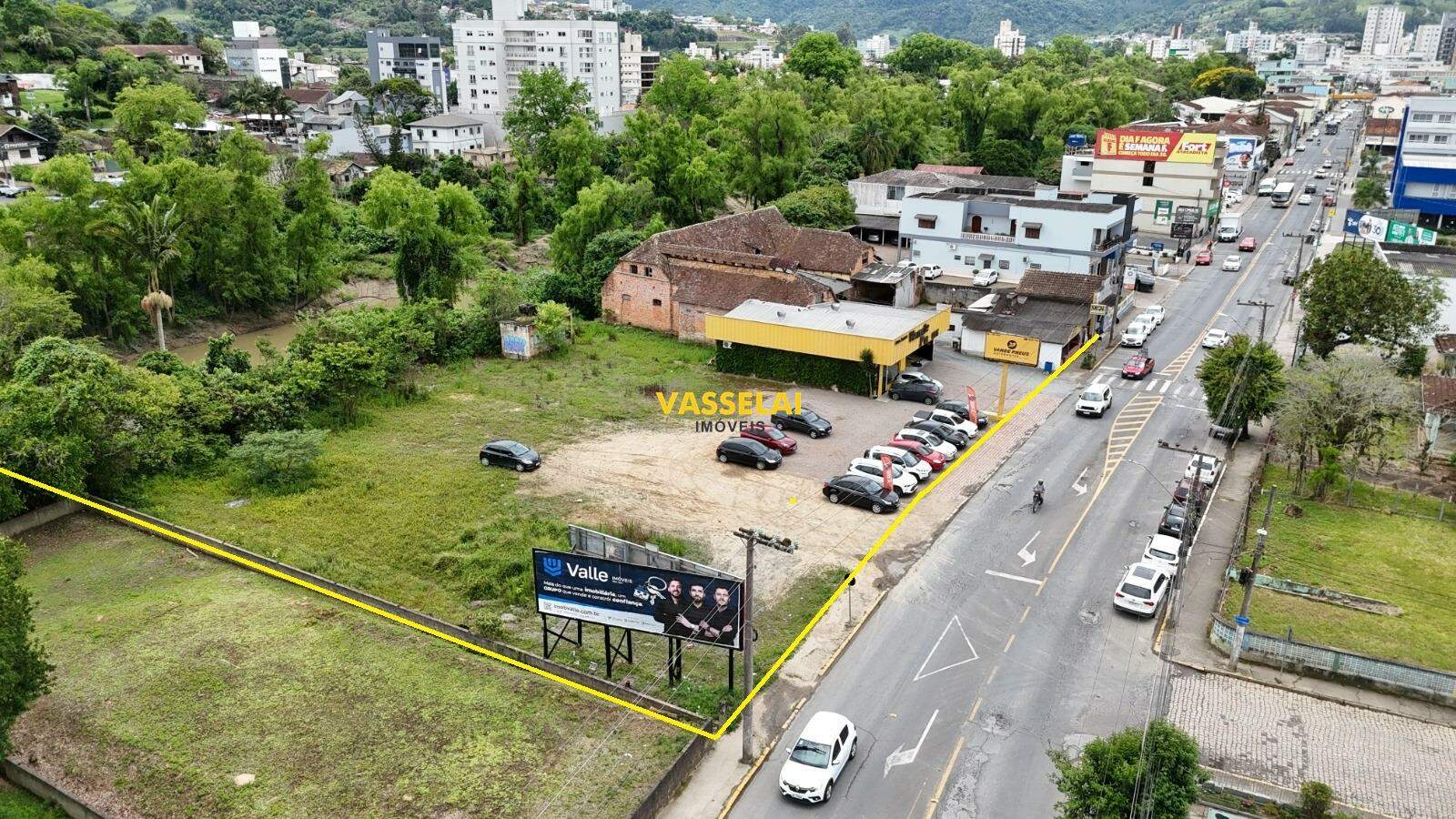 Terreno à venda no Centro: