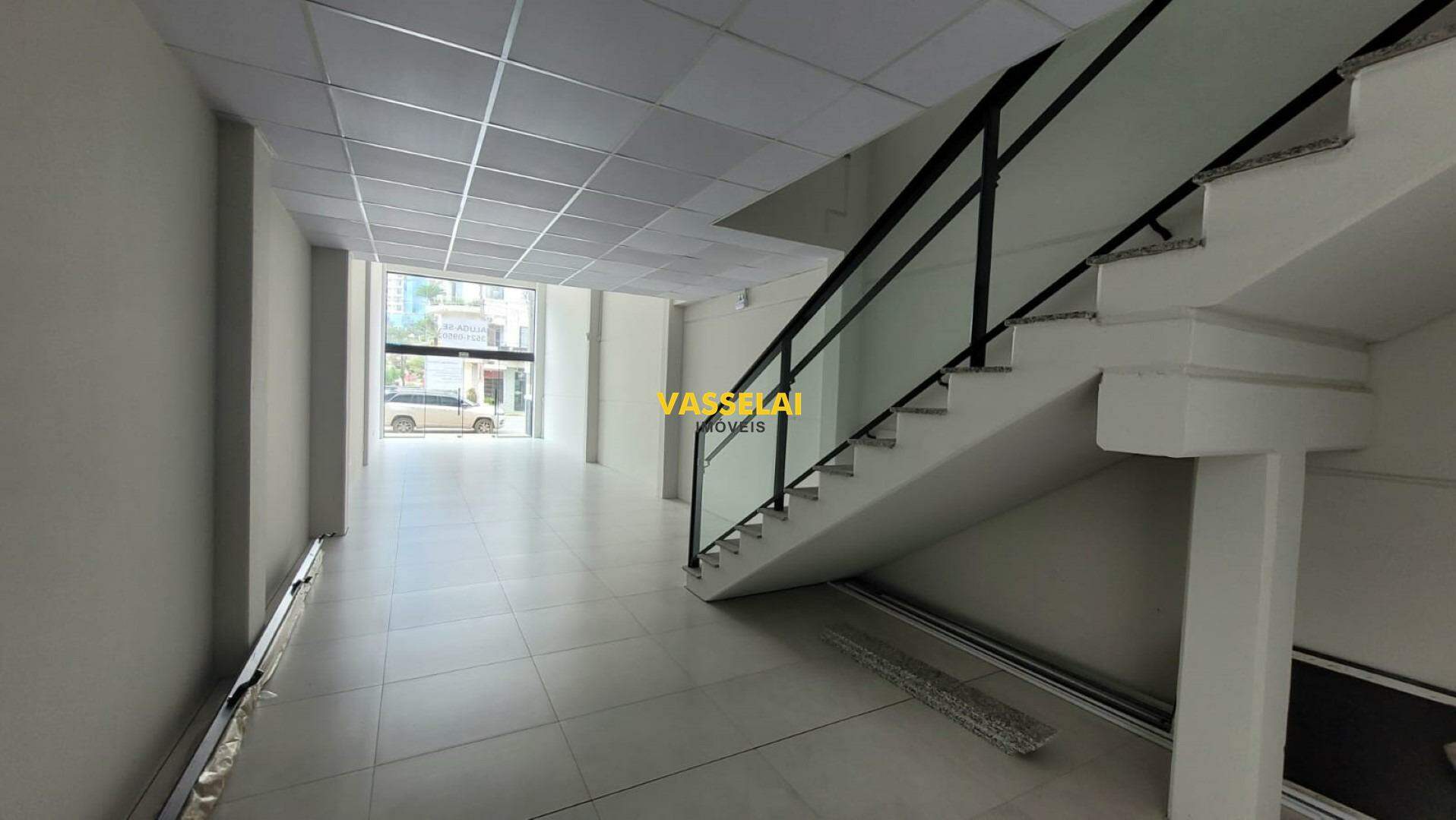 Sala para aluguel no Centro: 