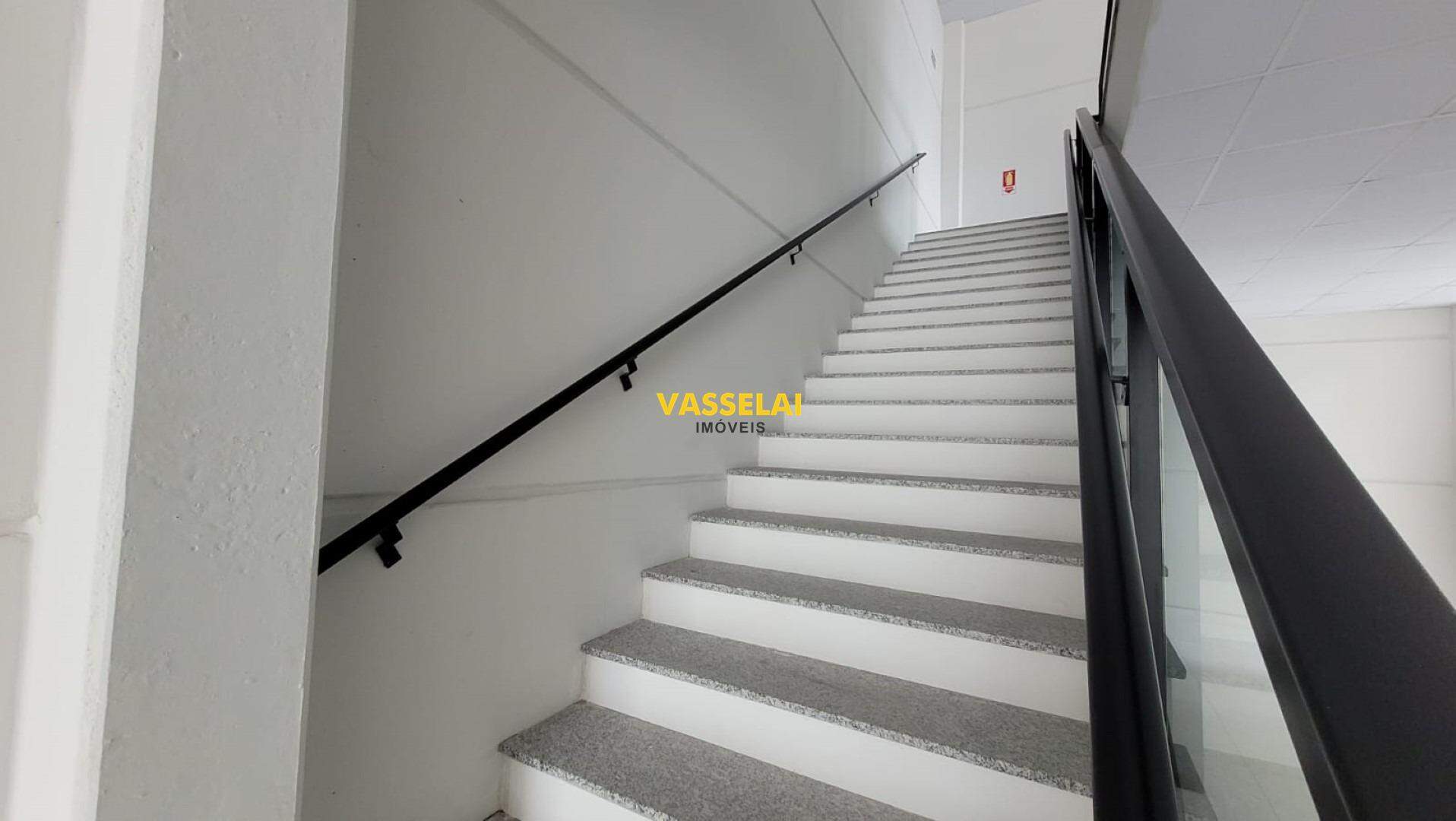Sala para aluguel no Centro: 