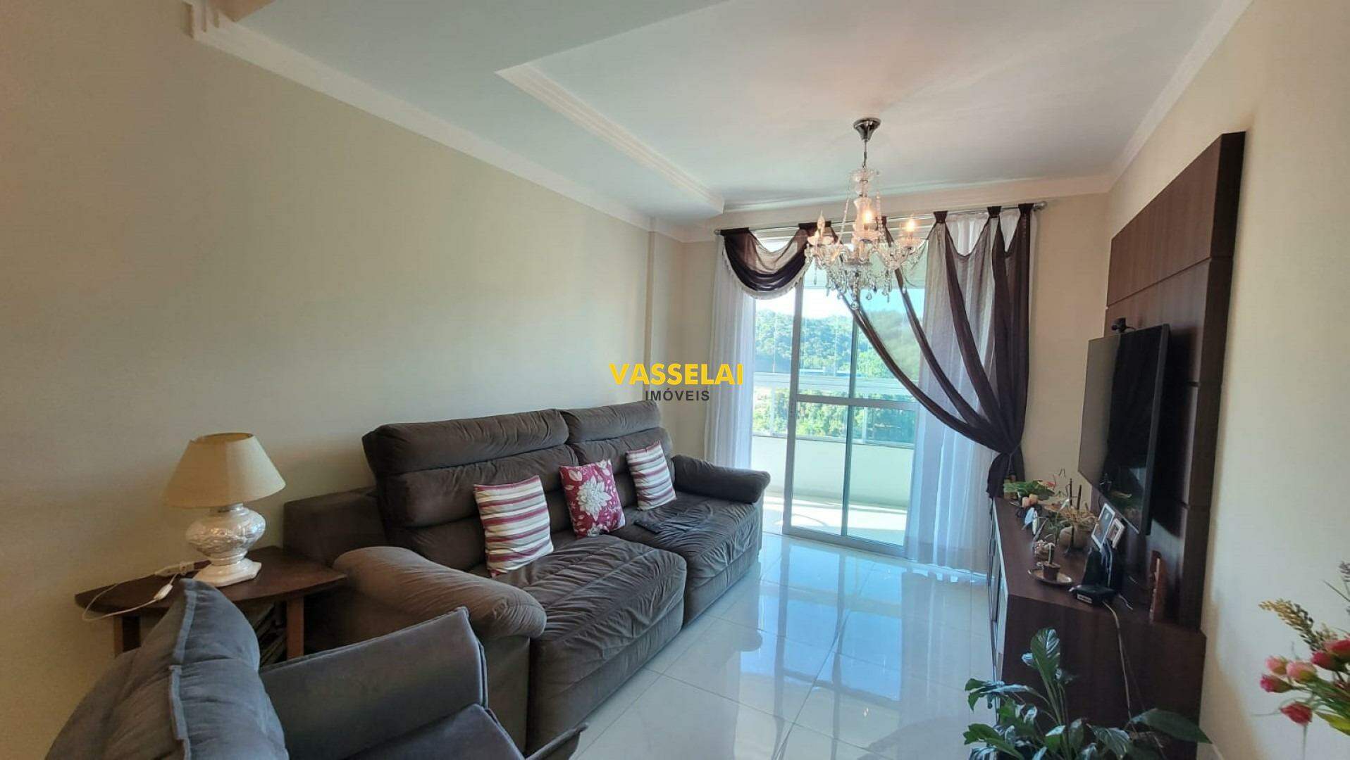 Apartamento à venda no Budag: 