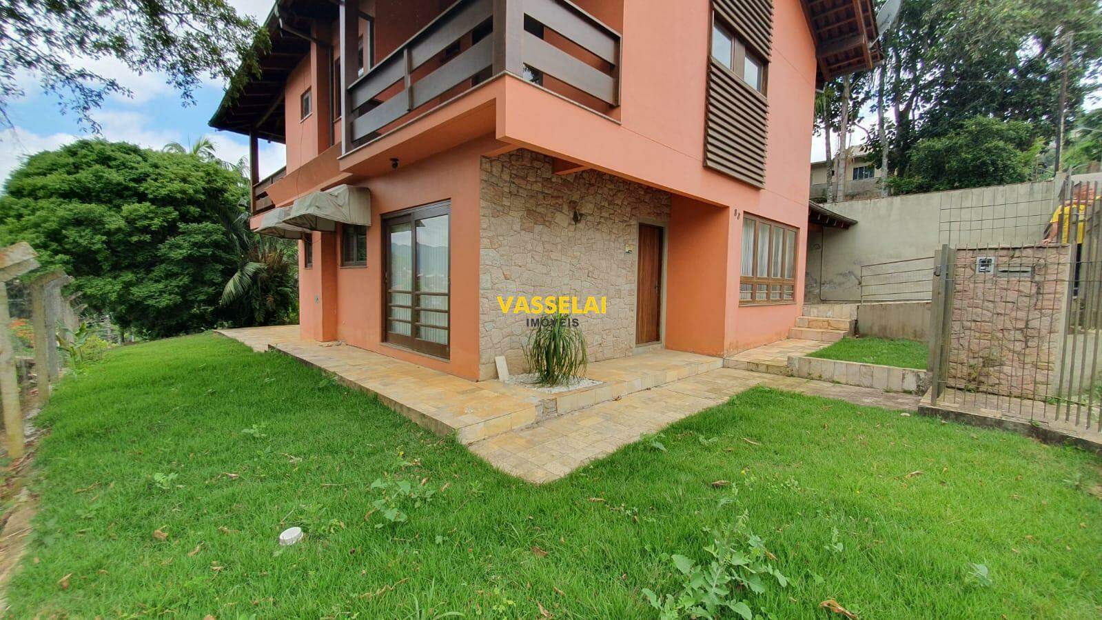Casa à venda no Eugênio Schneider: