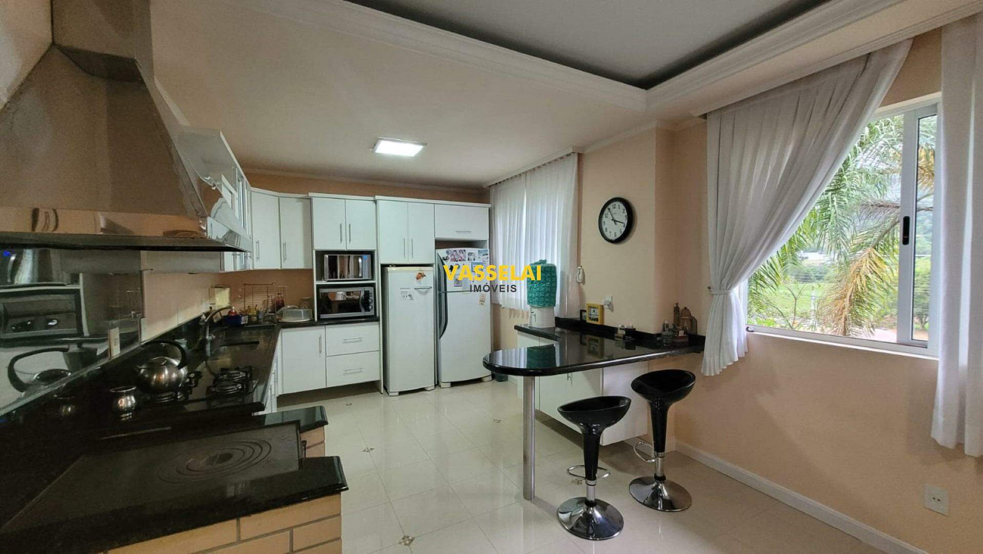 Casa à venda no Fundo Canoas: 