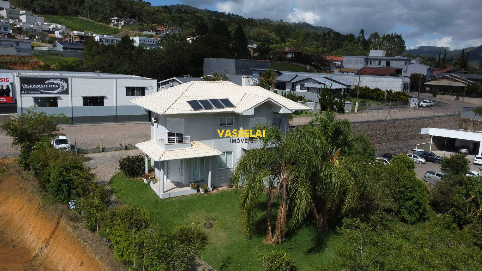 Casa à venda no Fundo Canoas: 