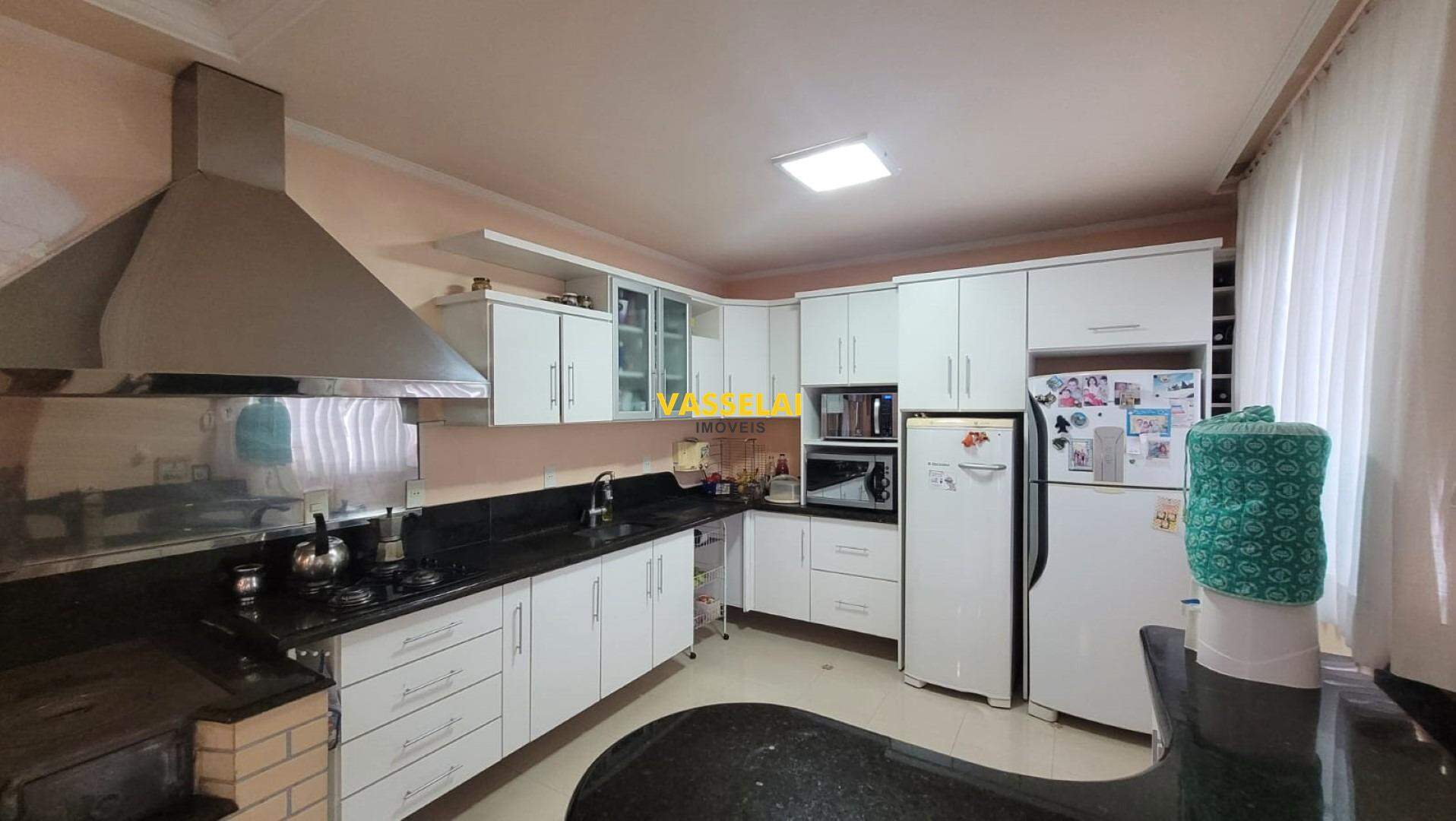 Casa à venda no Fundo Canoas: 