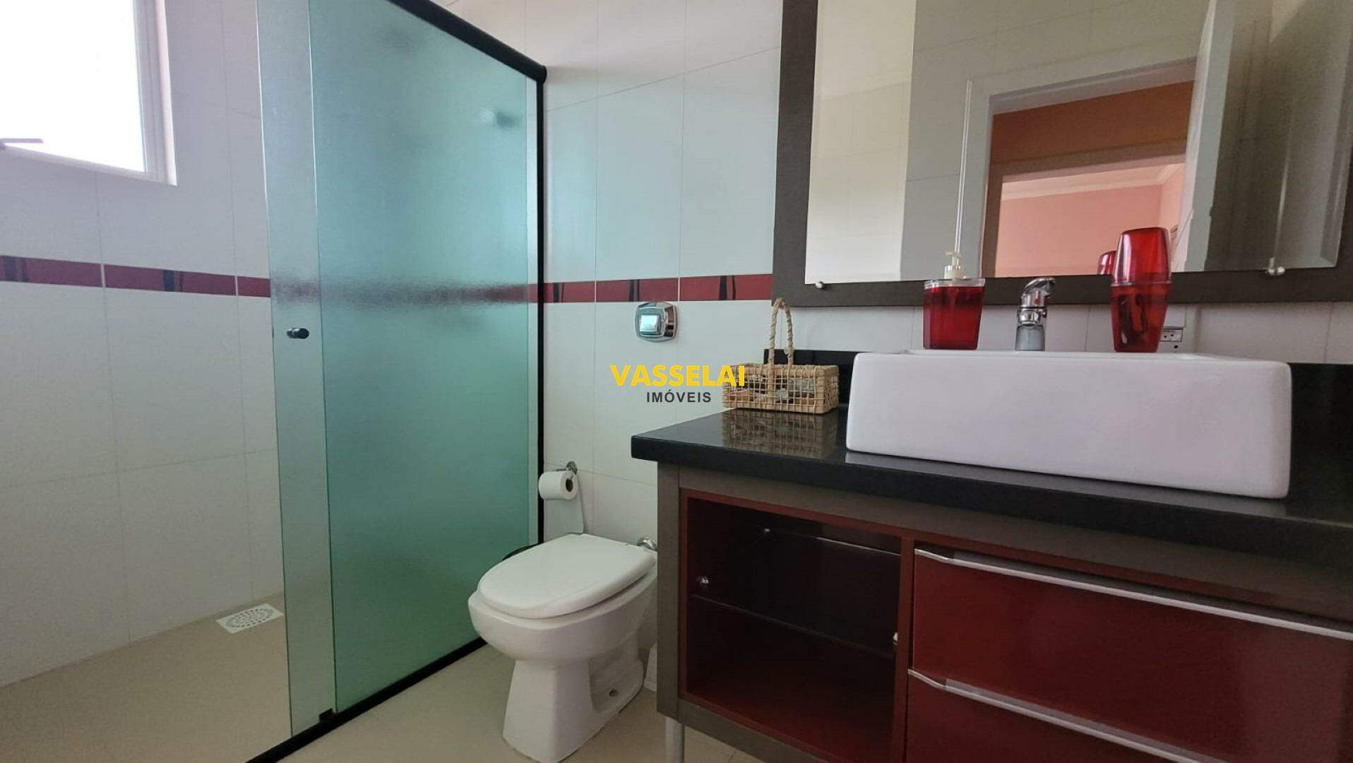 Casa à venda no Fundo Canoas: 