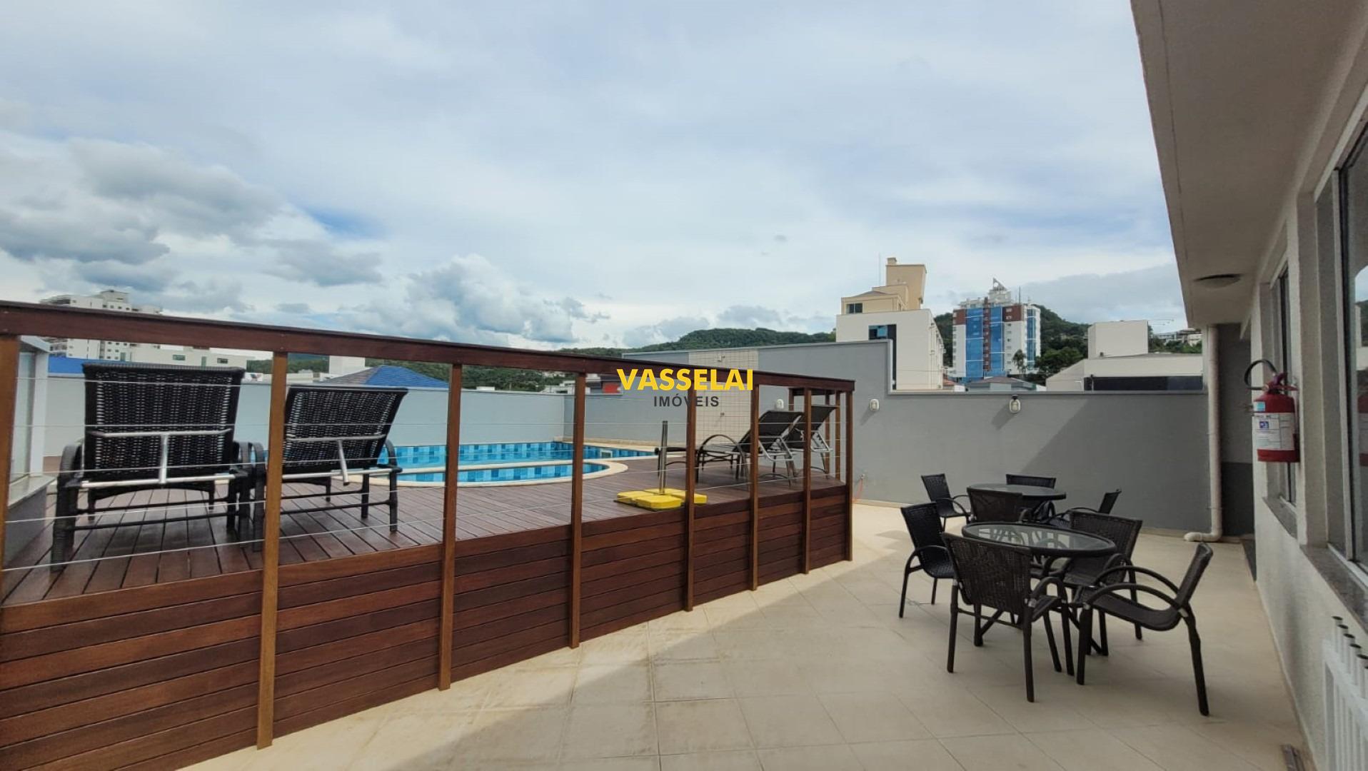 Apartamento para aluguel no Centro: 