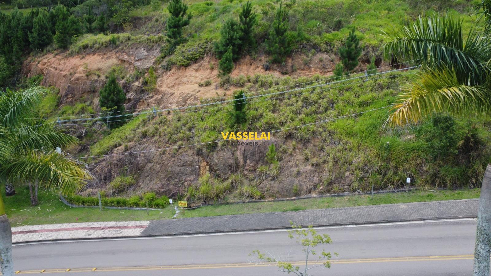 Terreno à venda no Albertina: 