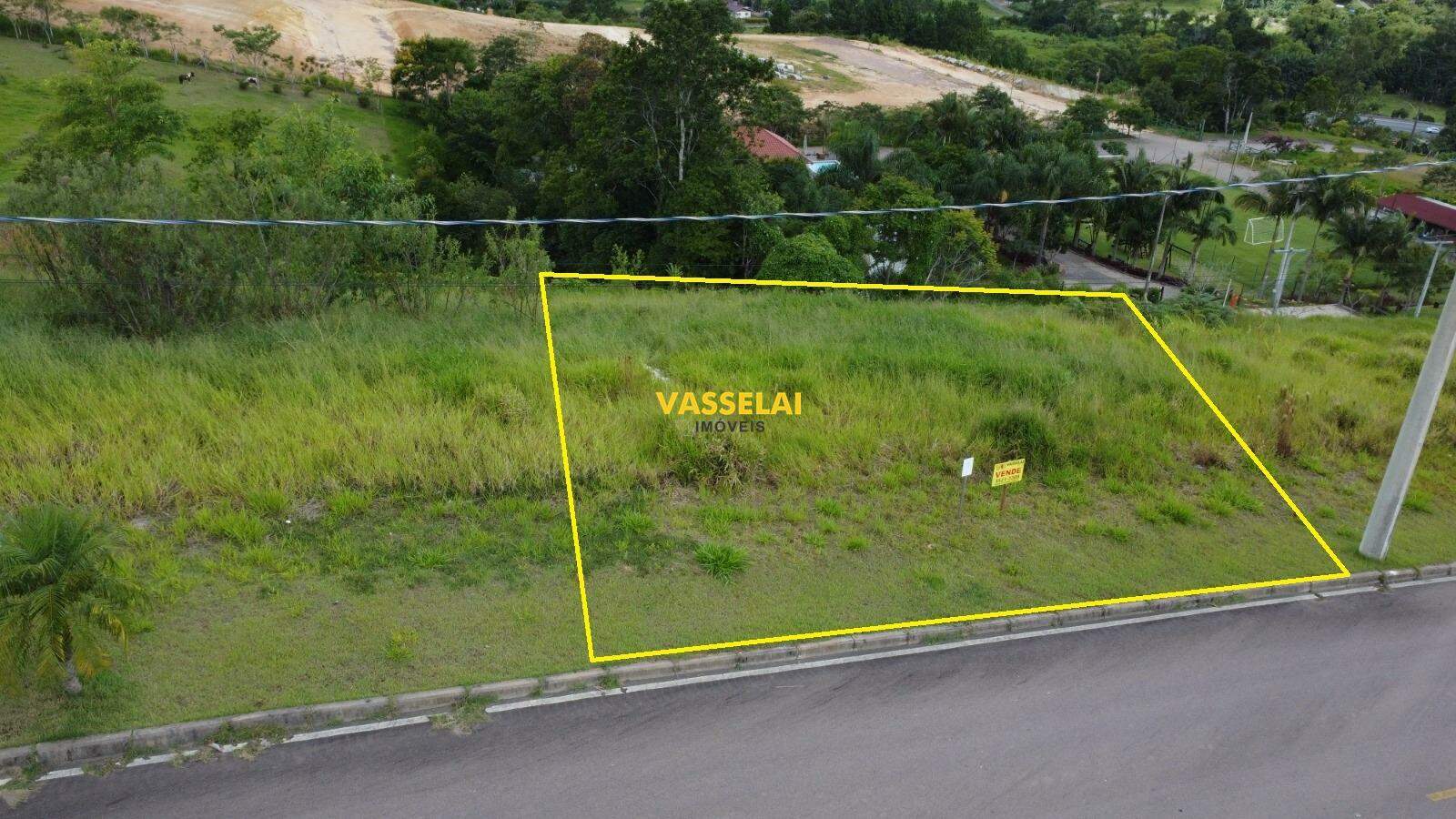 Terreno à venda no Albertina: 