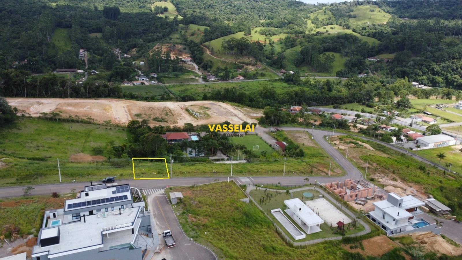 Terreno à venda no Albertina: 