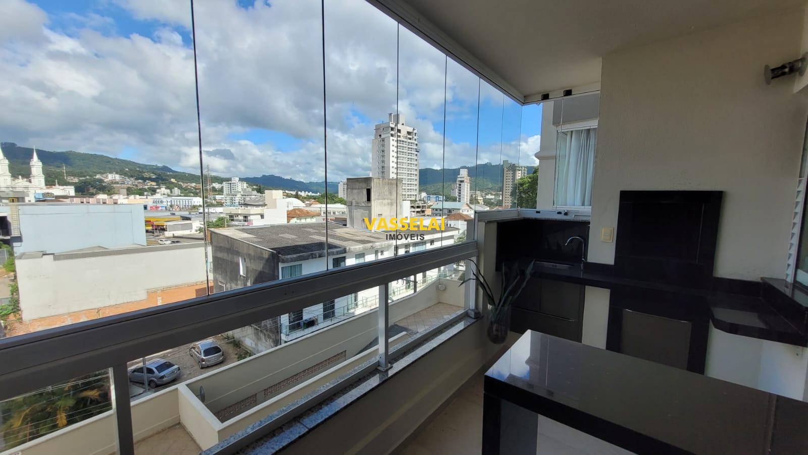 Apartamento para aluguel no Centro: 