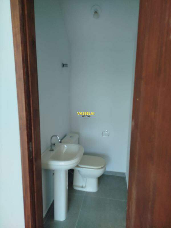 Sala para aluguel no Canta Galo: 