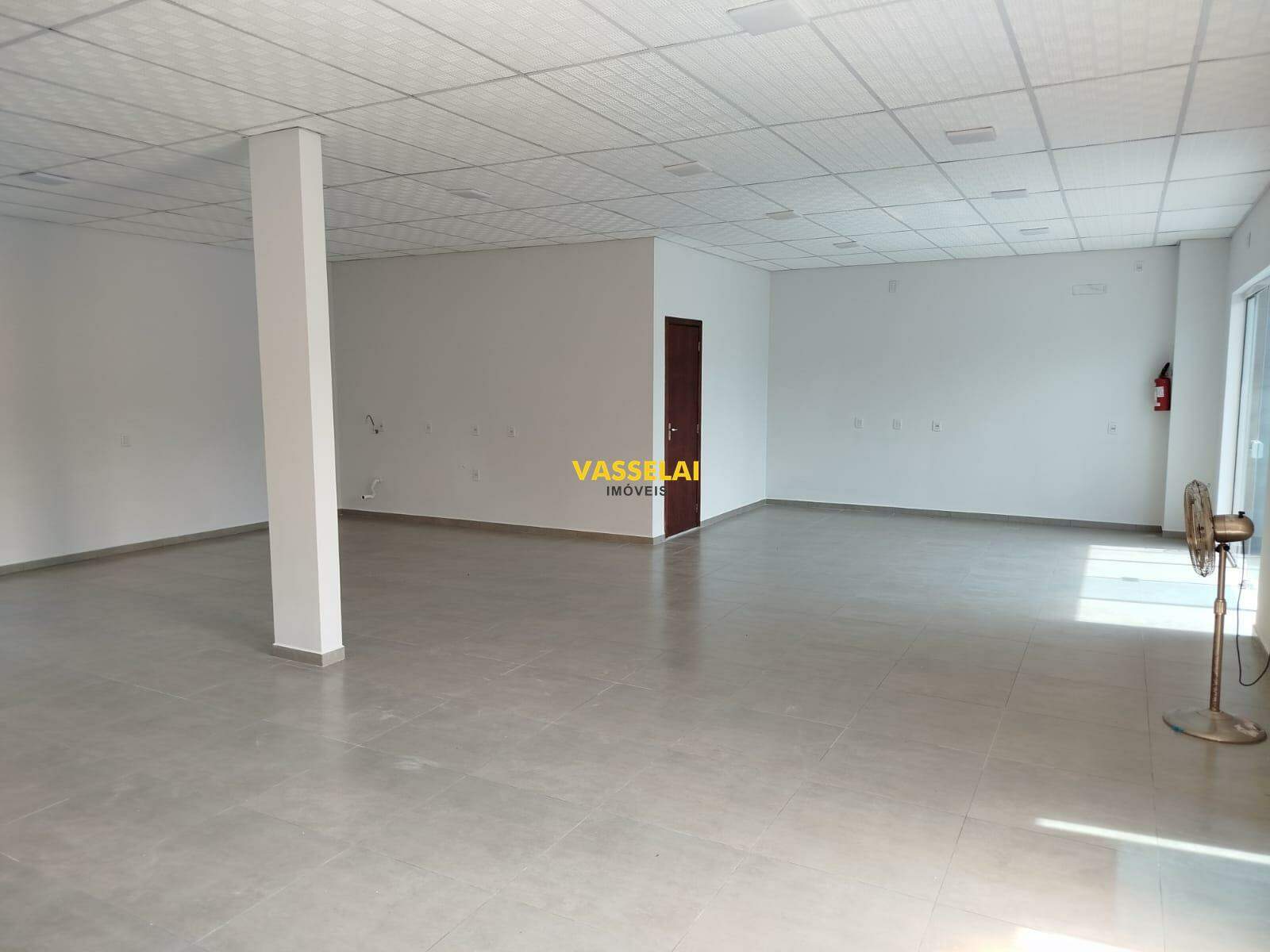 Sala para aluguel no Canta Galo: 