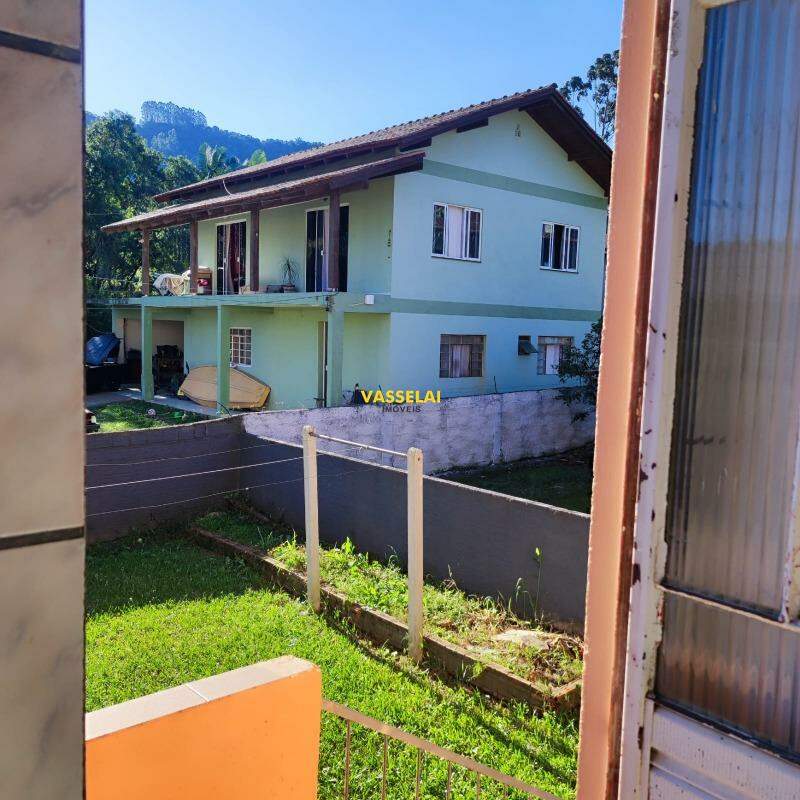 Casa à venda no Budag: