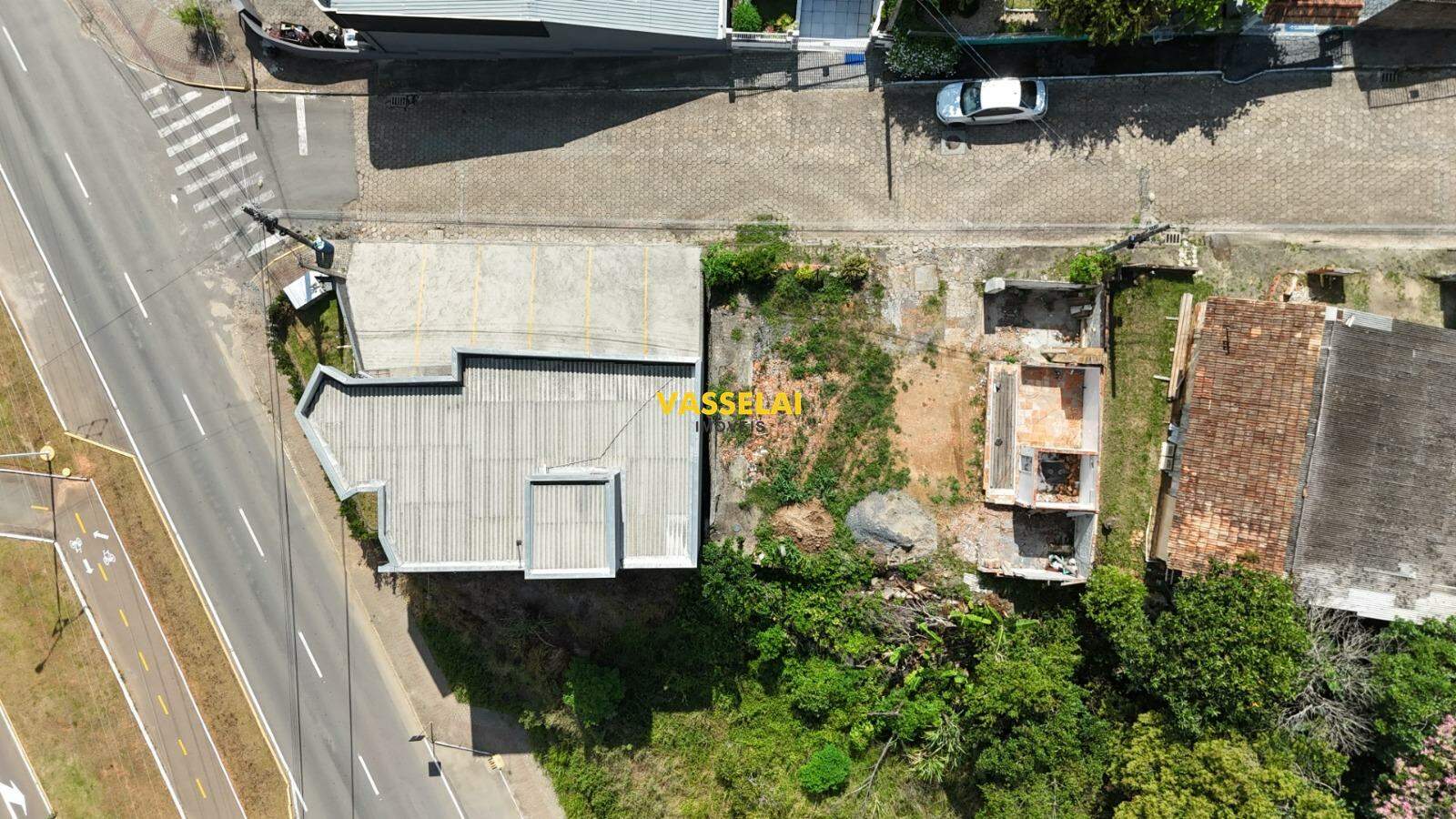 Terreno à venda no Santana: 