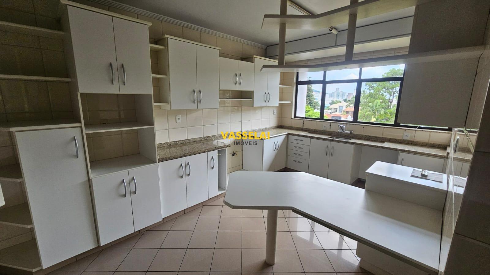 Apartamento para aluguel no Jardim América: 