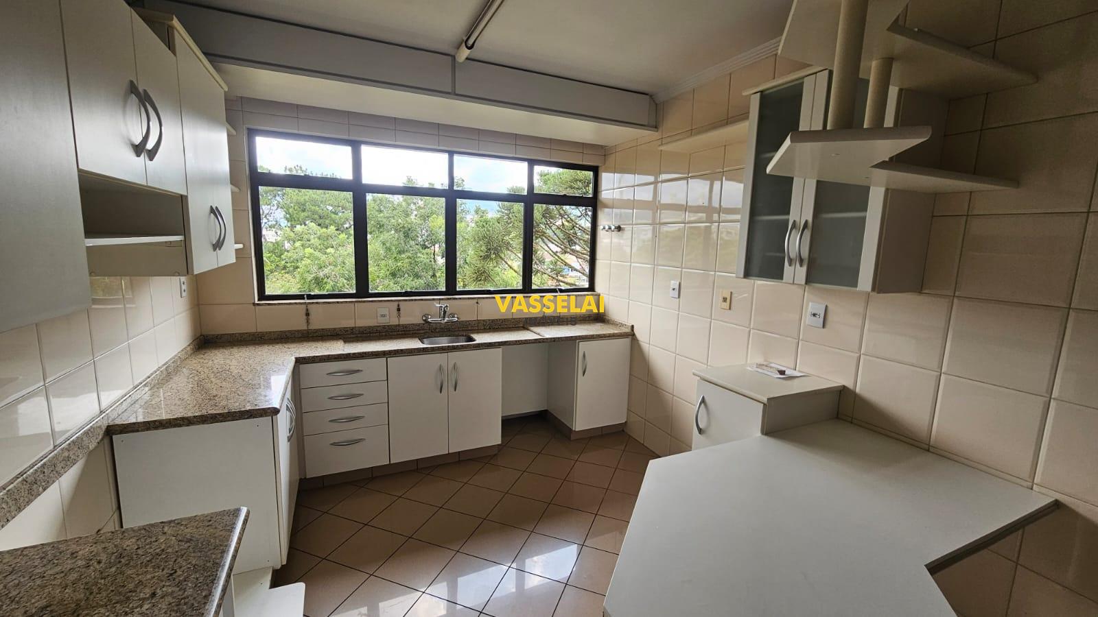 Apartamento para aluguel no Jardim América: 