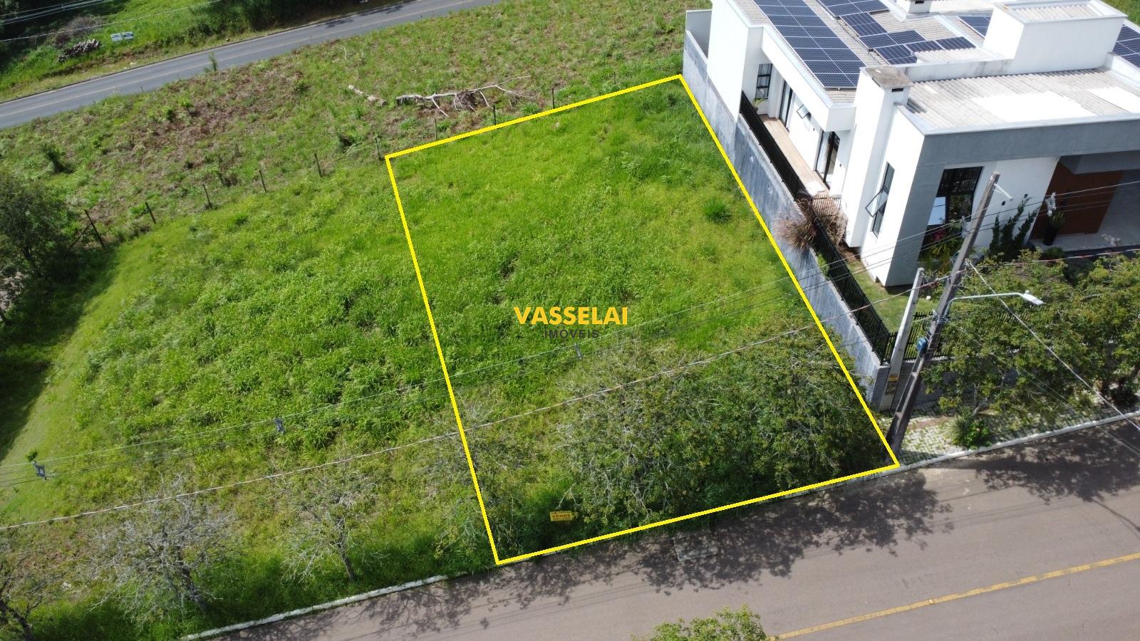 Terreno à venda no Laranjeiras: 