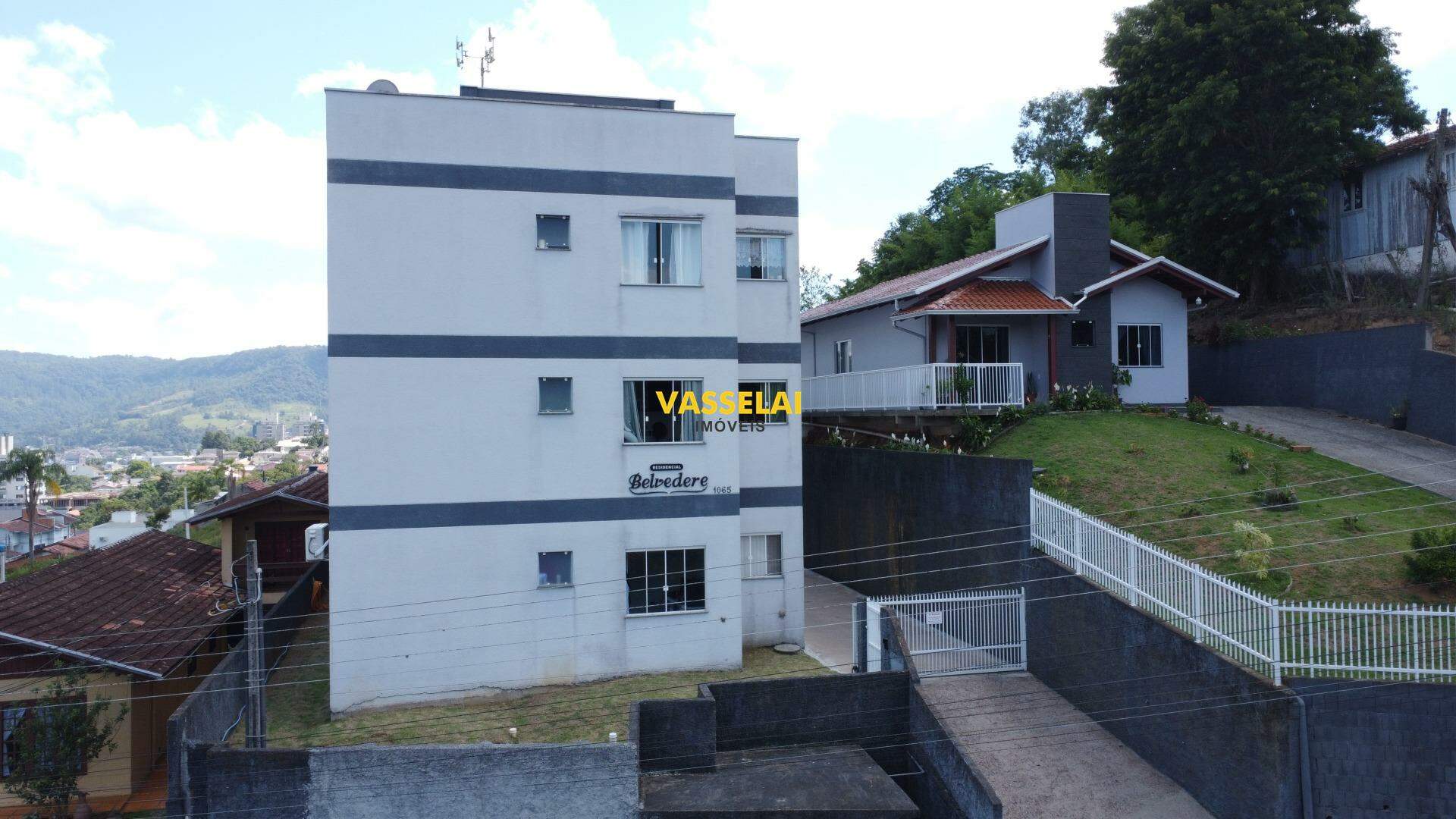 Apartamento à venda no Eugênio Schneider: 