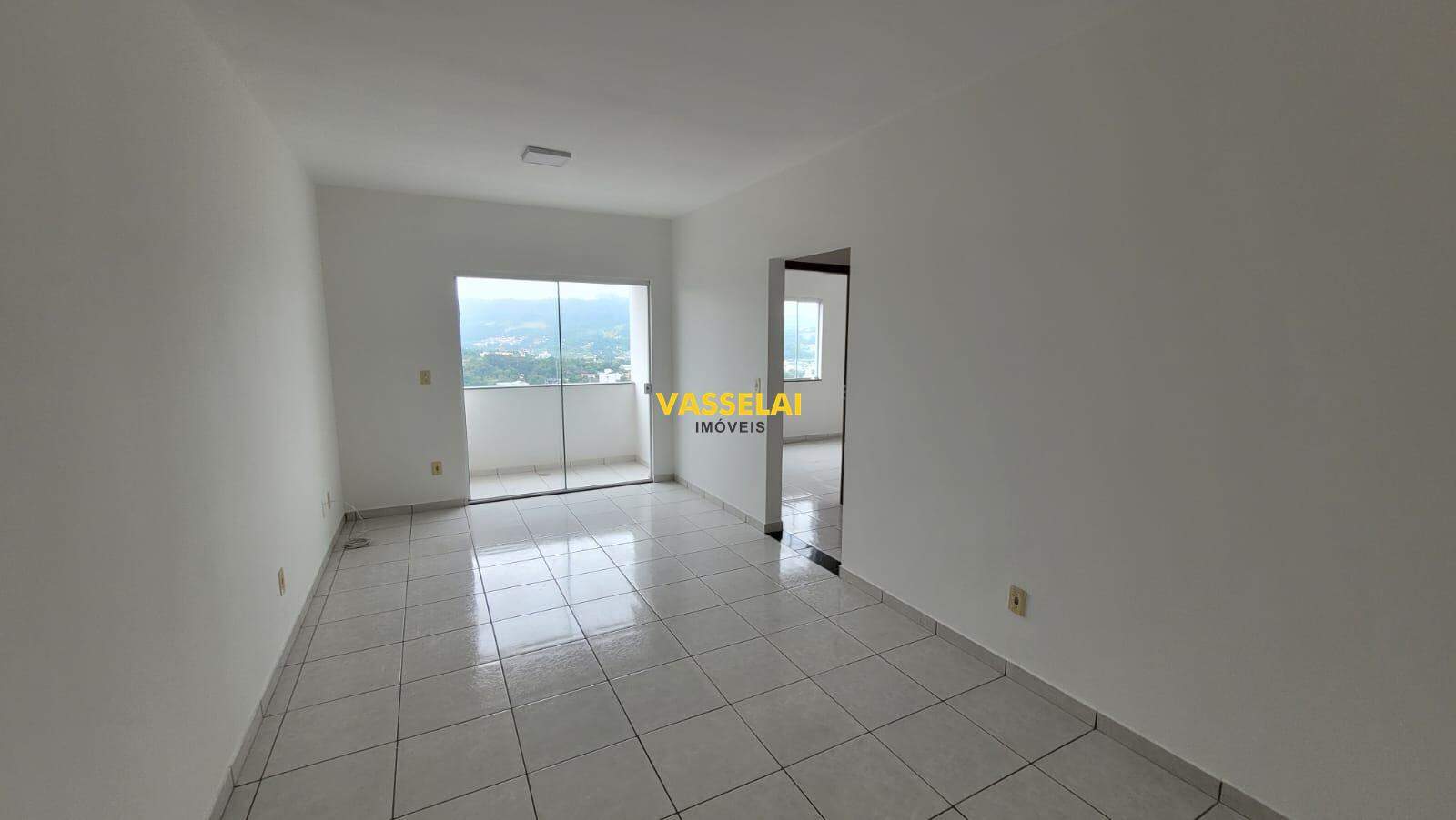 Apartamento à venda no Eugênio Schneider: 