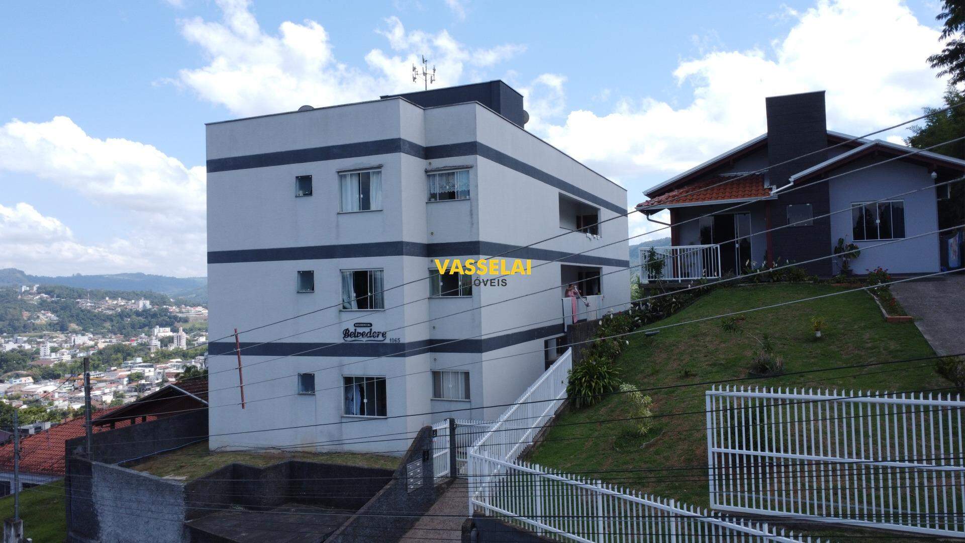 Apartamento à venda no Eugênio Schneider: 