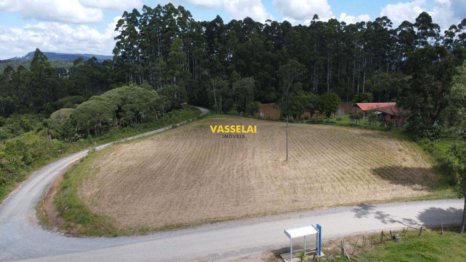 Terreno à venda no SERRA TABOÃO: 