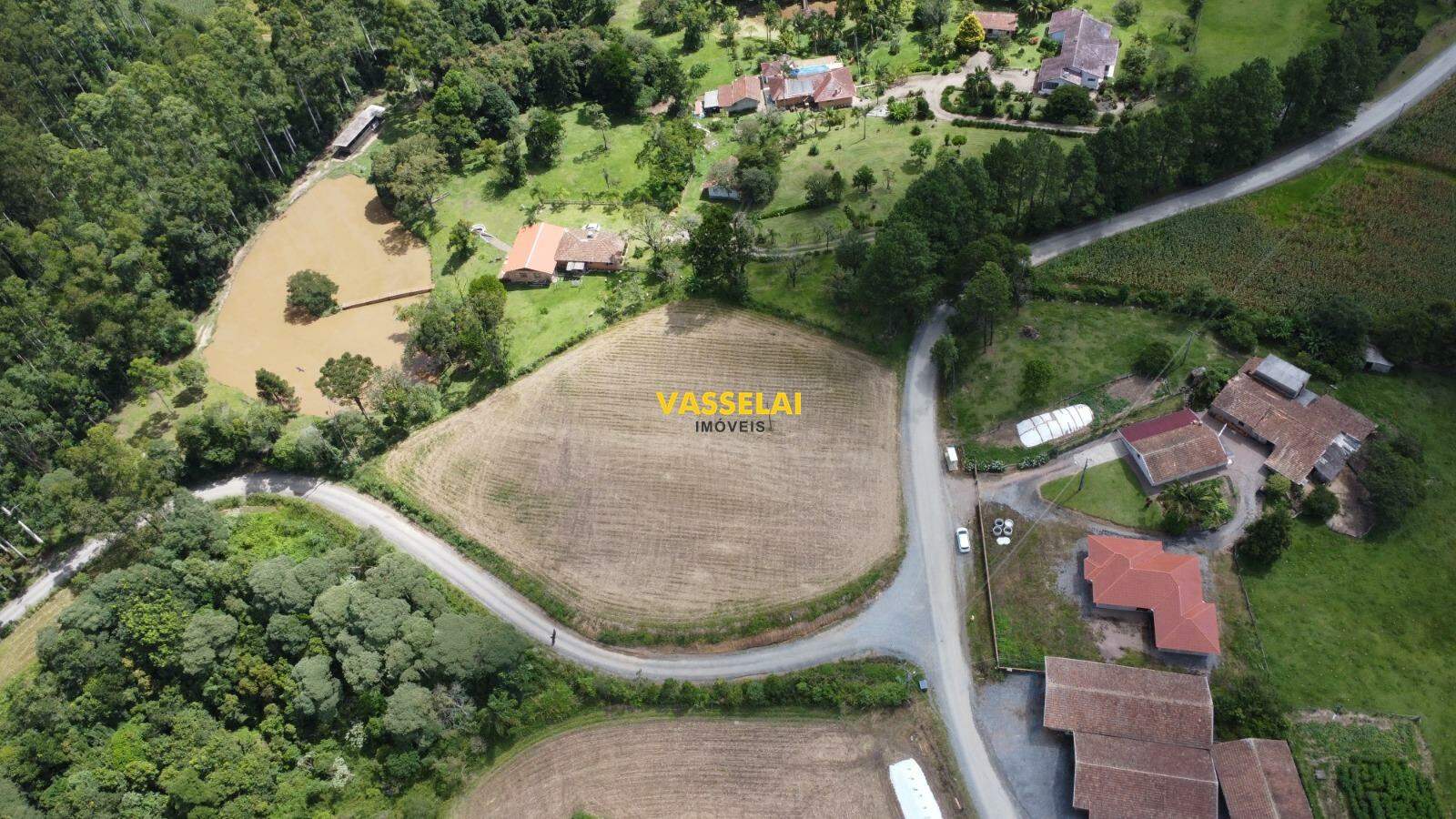 Terreno à venda no SERRA TABOÃO: 