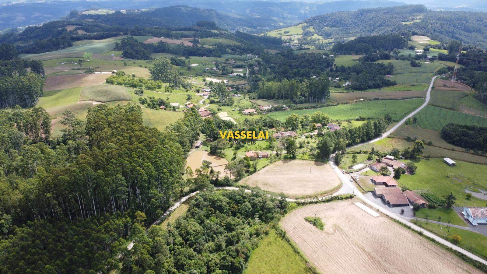 Terreno à venda no SERRA TABOÃO: 