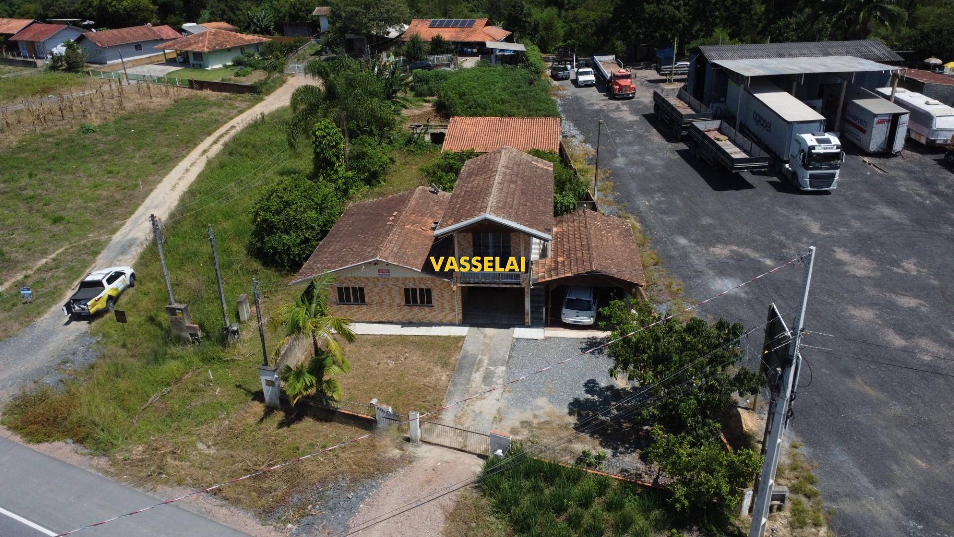 Casa à venda no Albertina: 