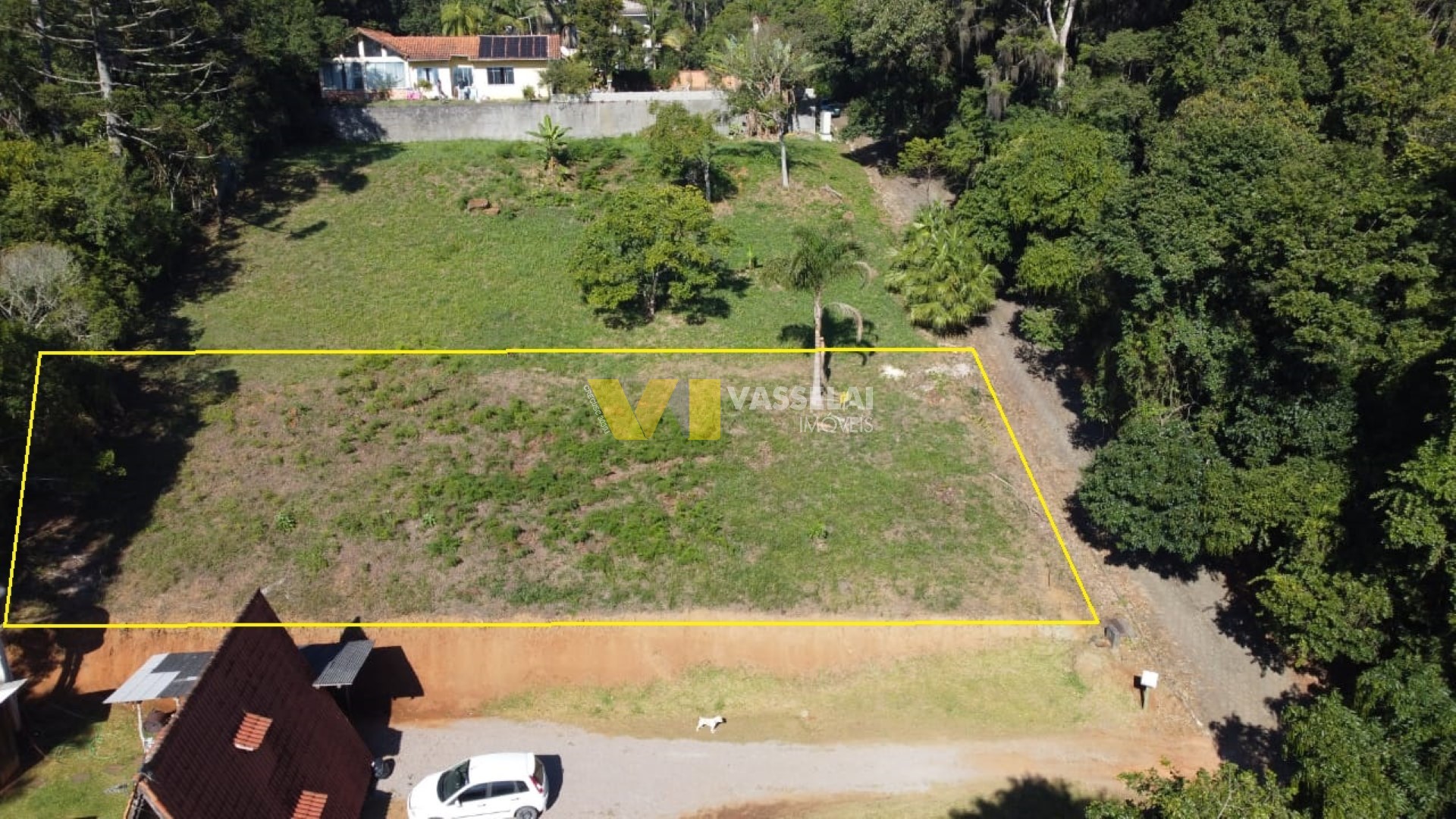 Terreno à venda no Fundo Canoas: 4.jpg