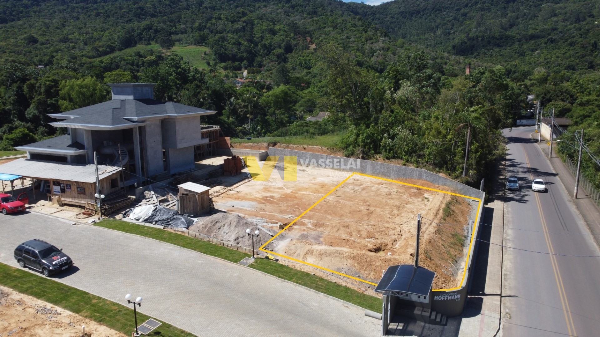 Terreno à venda no Fundo Canoas: 15.1.JPG