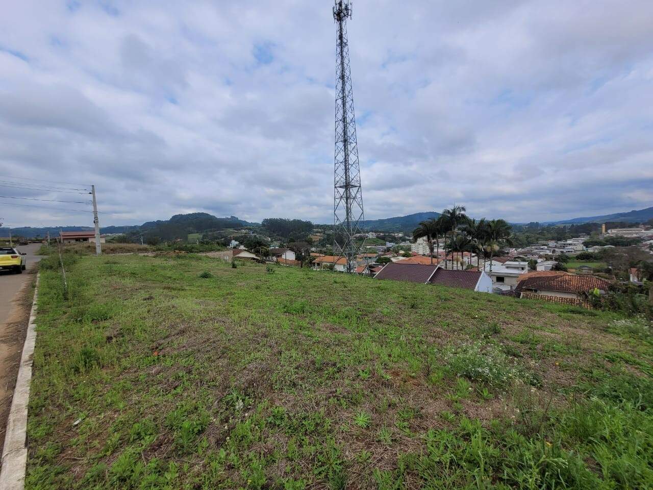 Terreno à venda no Vila Nova: 1.jpeg