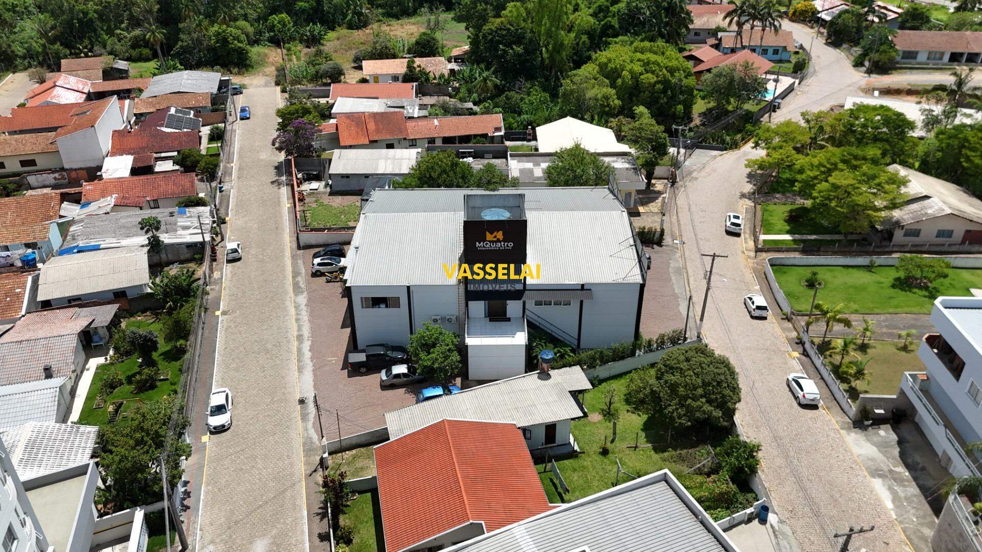 Galpão à venda no Fundo Canoas:
