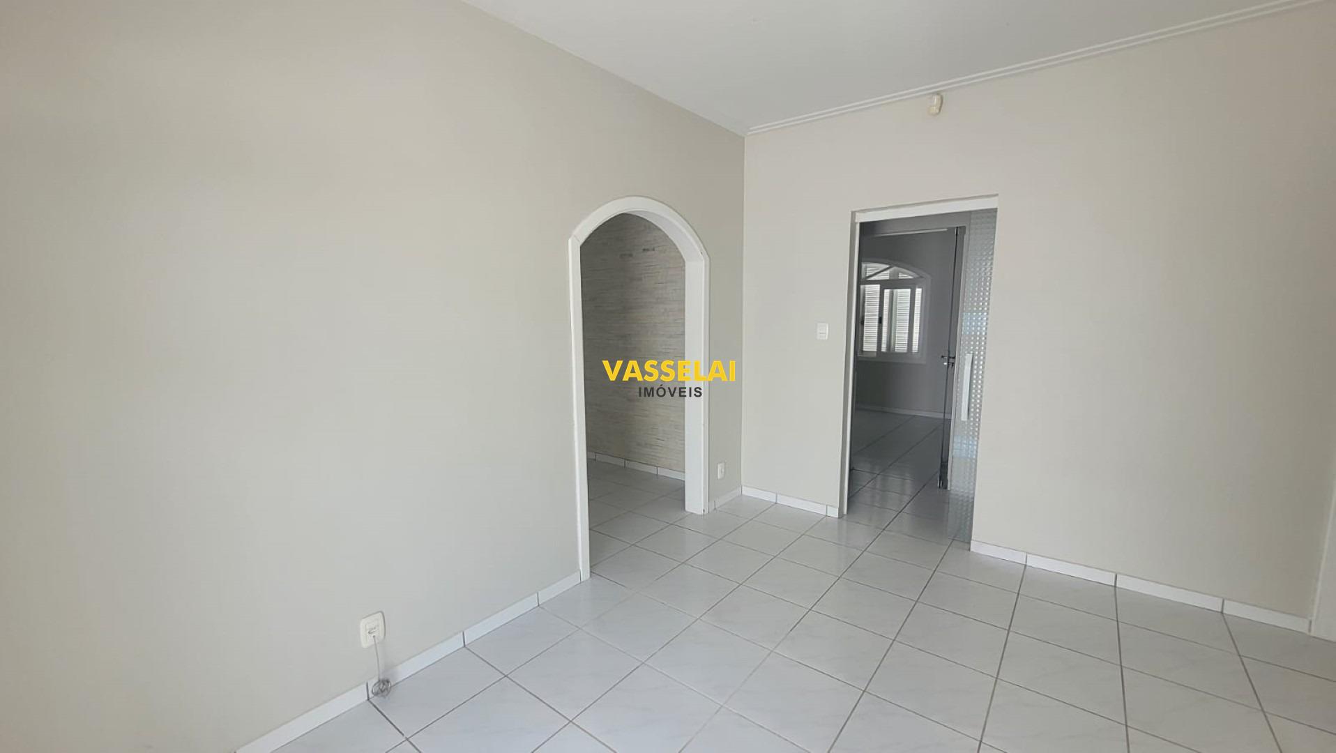 Casa à venda no Centro: 