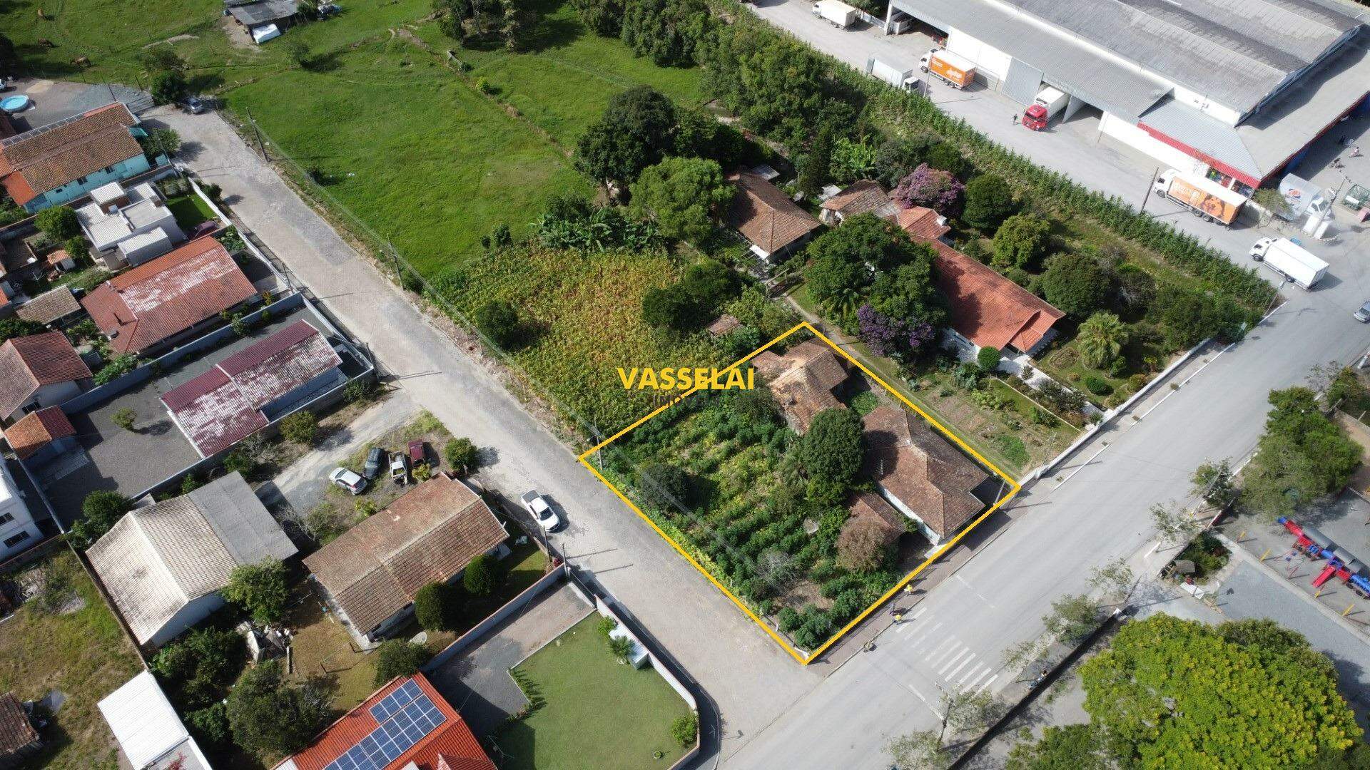 Casa à venda no Centro: 
