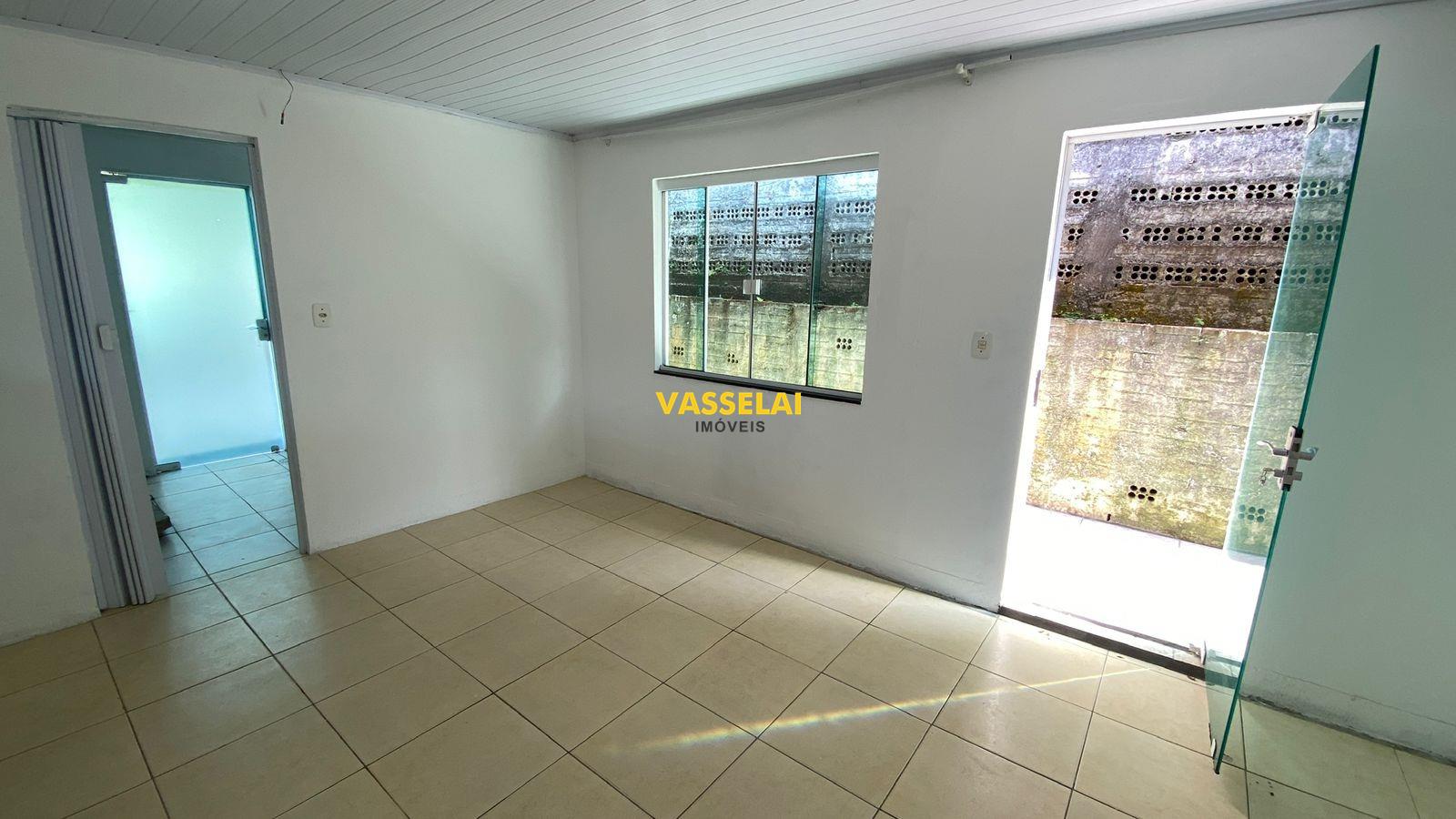 Kitnet para aluguel no Canta Galo: