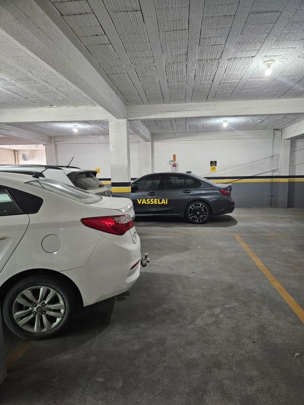 Garagem à venda no Centro: 