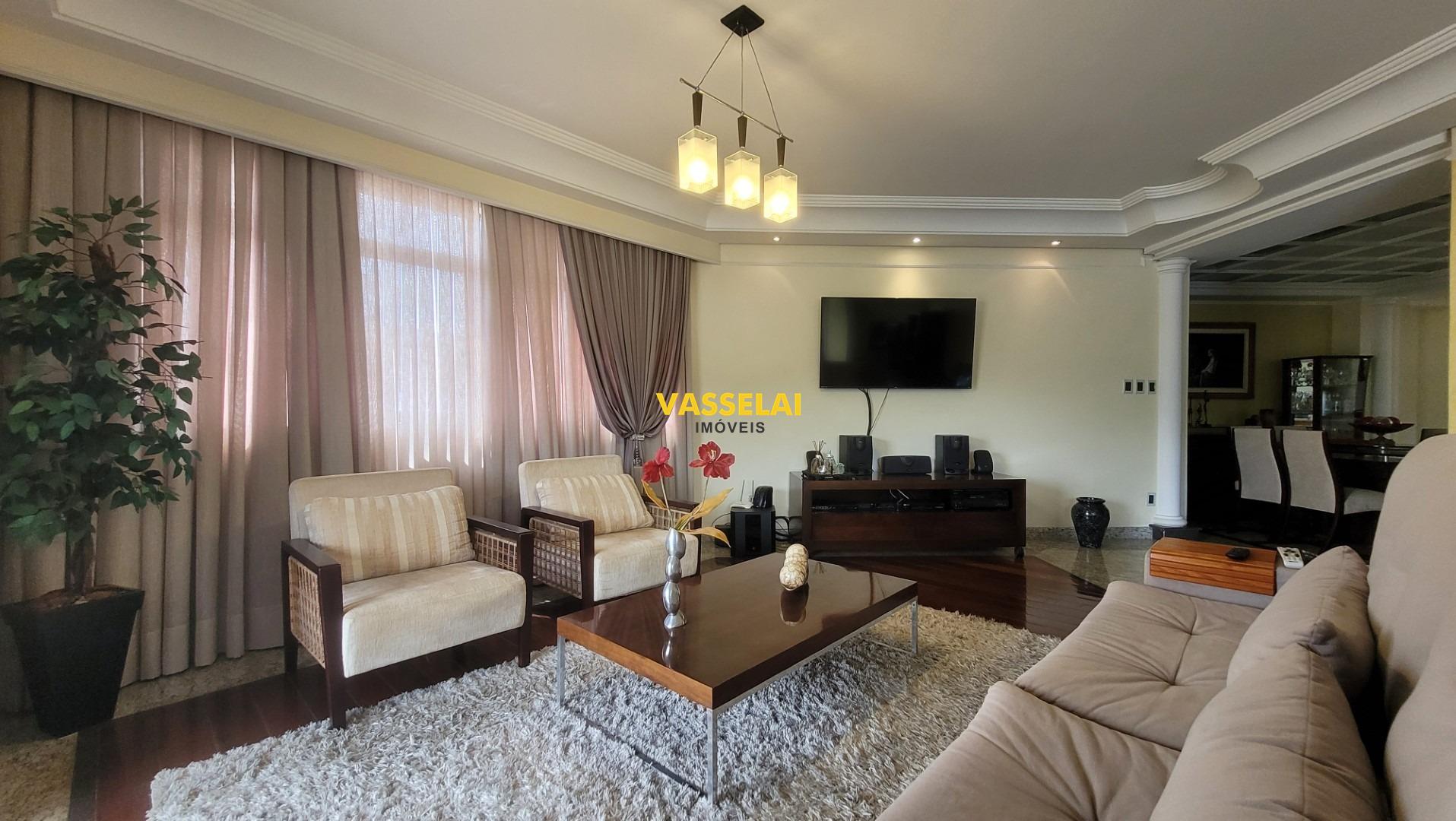 Apartamento à venda no Jardim América: 