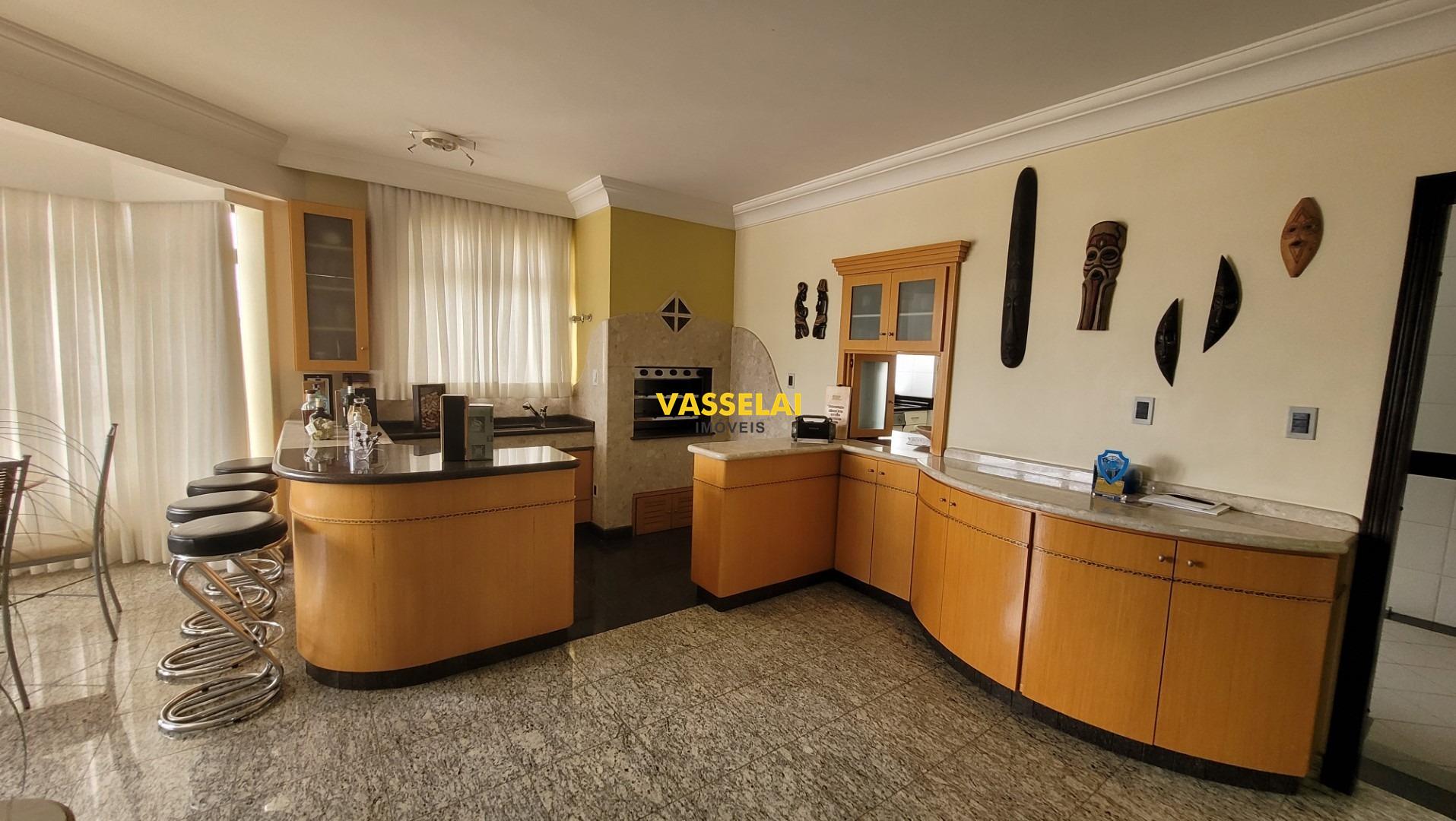 Apartamento à venda no Jardim América: 