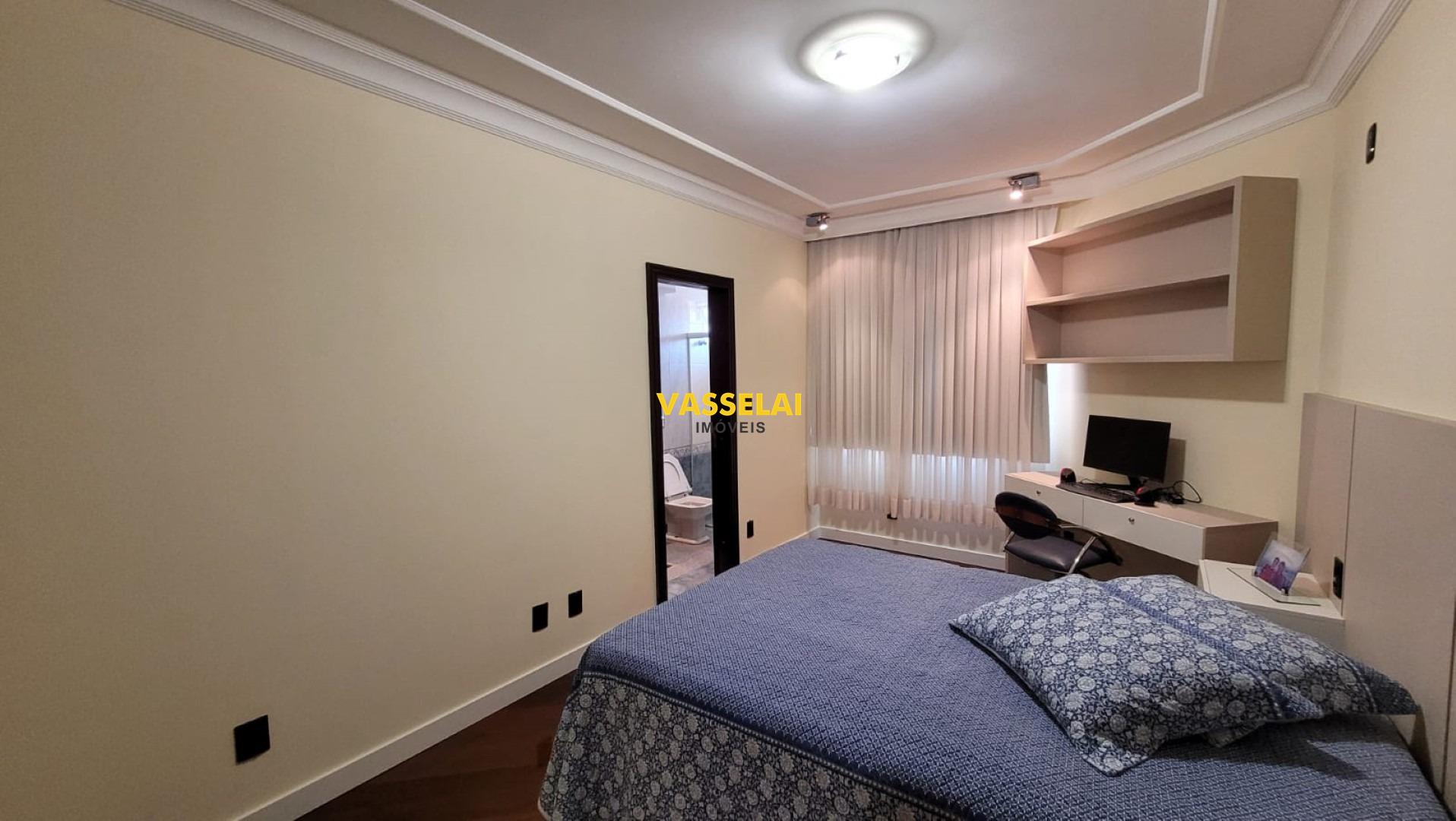 Apartamento à venda no Jardim América: 