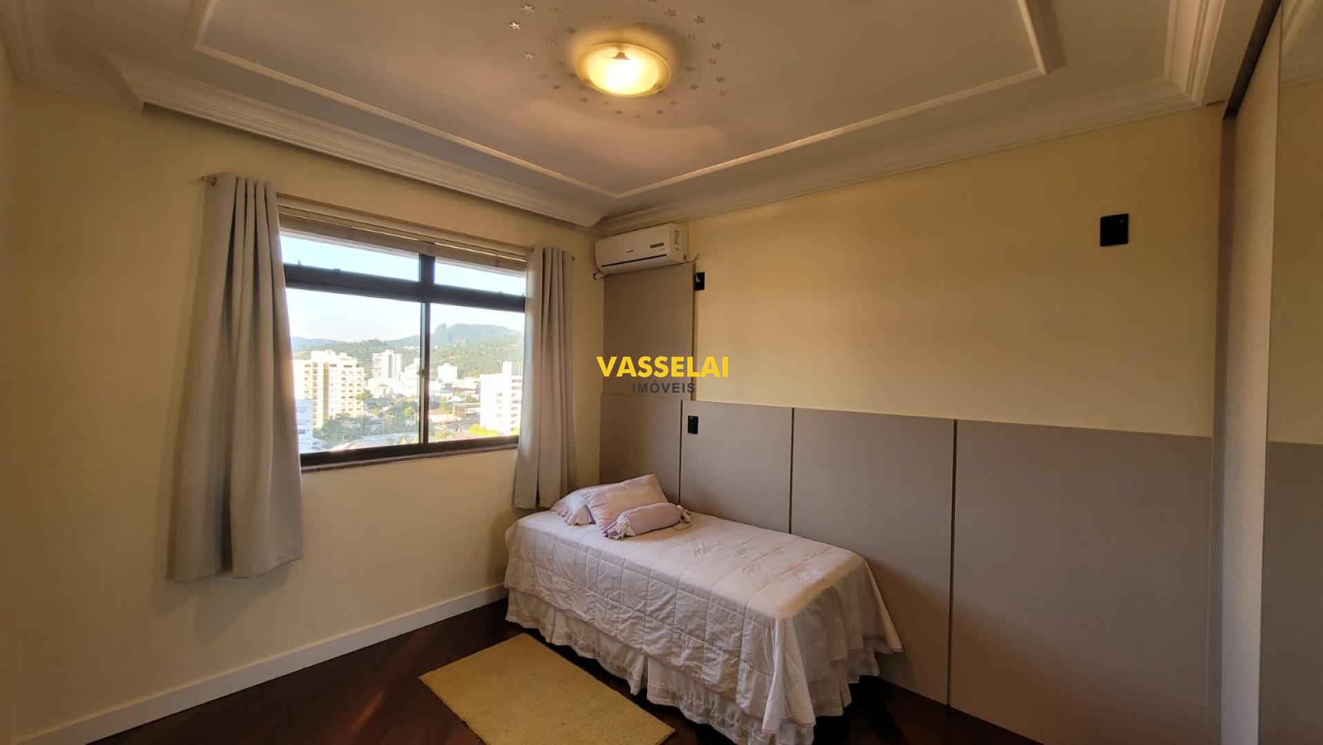 Apartamento à venda no Jardim América: 