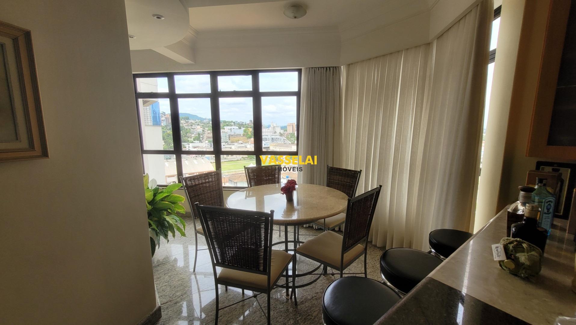 Apartamento à venda no Jardim América: 