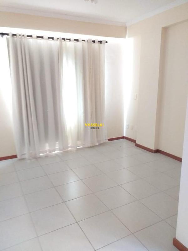 Apartamento para aluguel no Jardim América: 