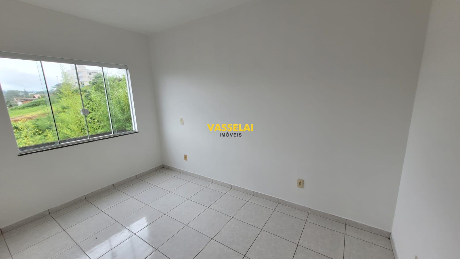 Apartamento para aluguel no Eugênio Schneider: 