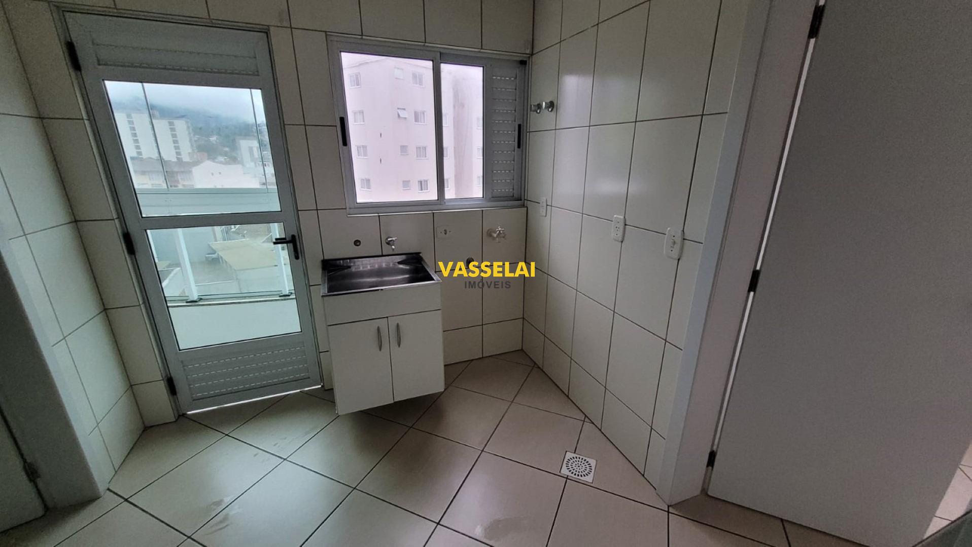 Apartamento para aluguel no Centro: 