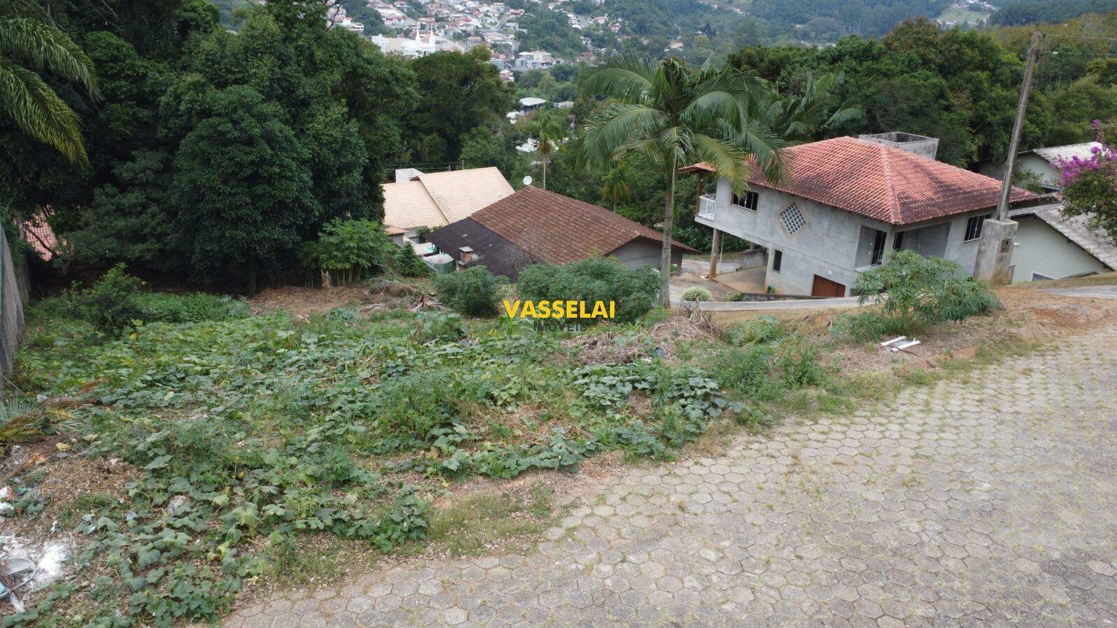 Terreno à venda no Sumaré: 