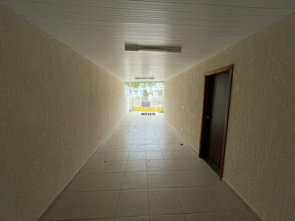 Casa à venda no Centro: