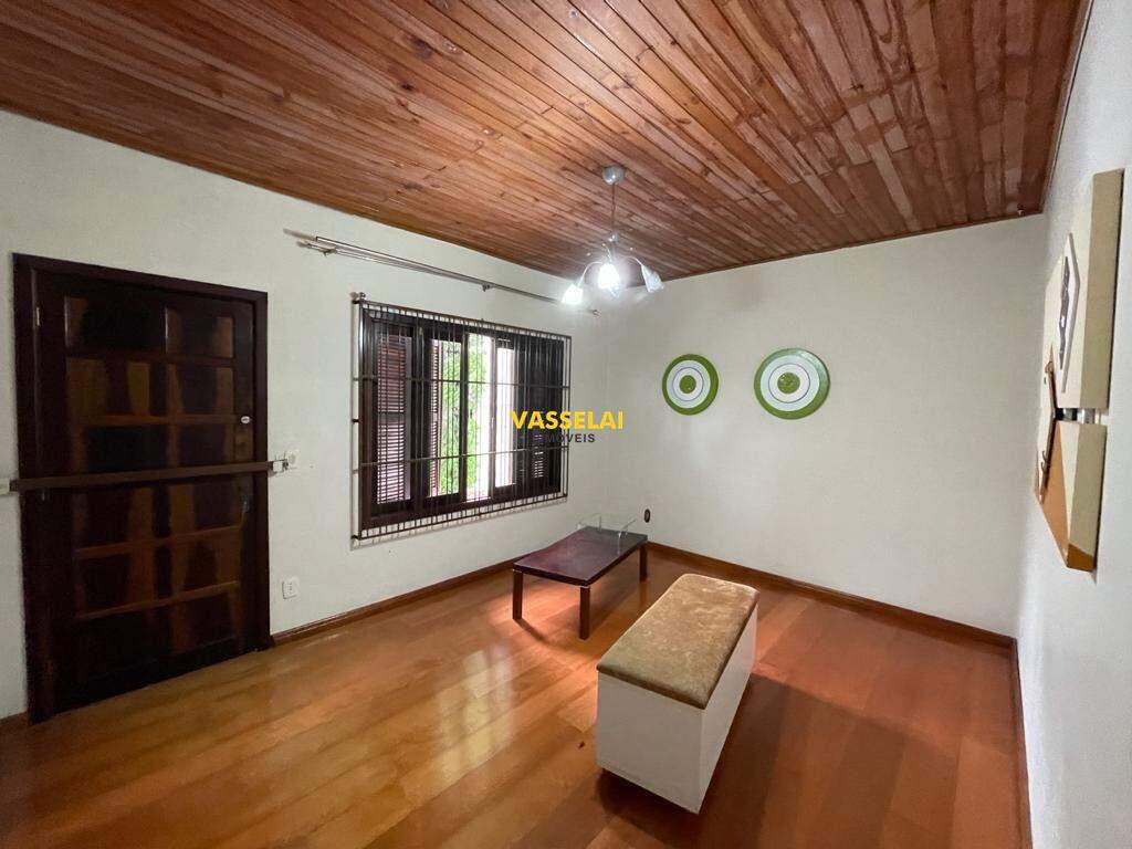 Casa à venda no Centro: