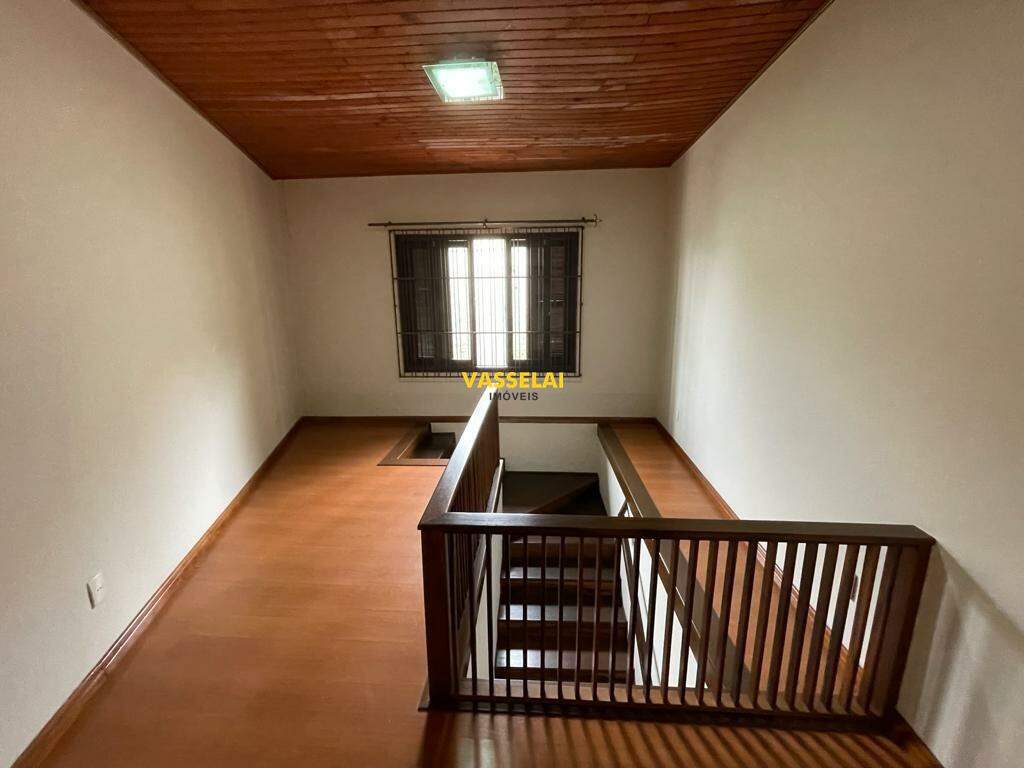 Casa à venda no Centro: